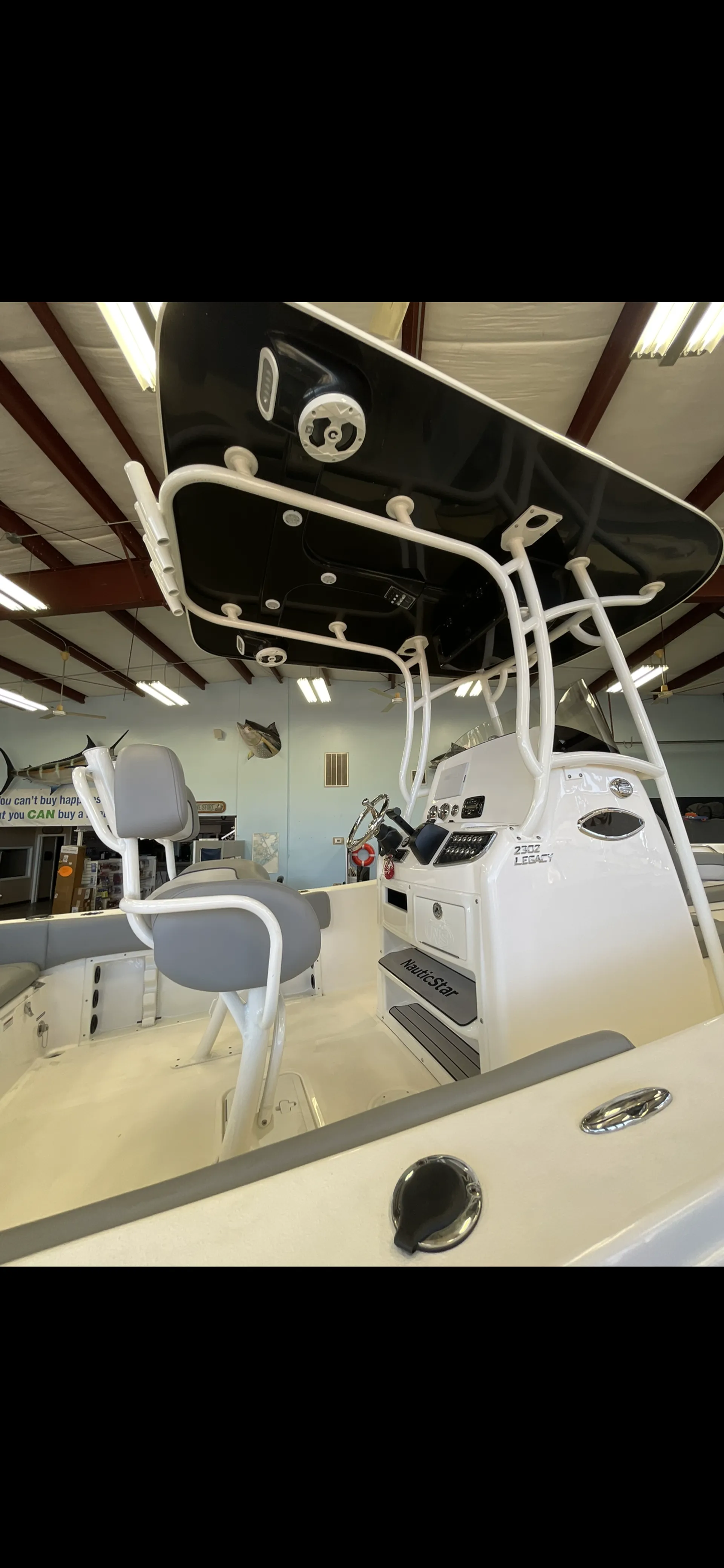 Nauticstar Boats 2302 legacy  in Mont Belvieu, TX — photo 7