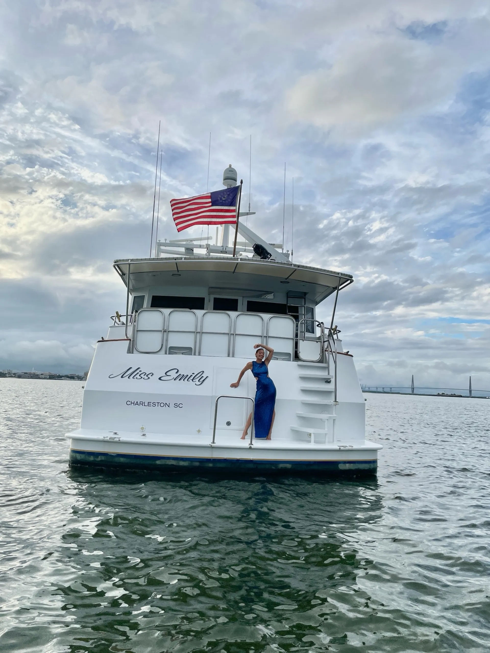 Luxury Motor Yacht Charter in Charleston