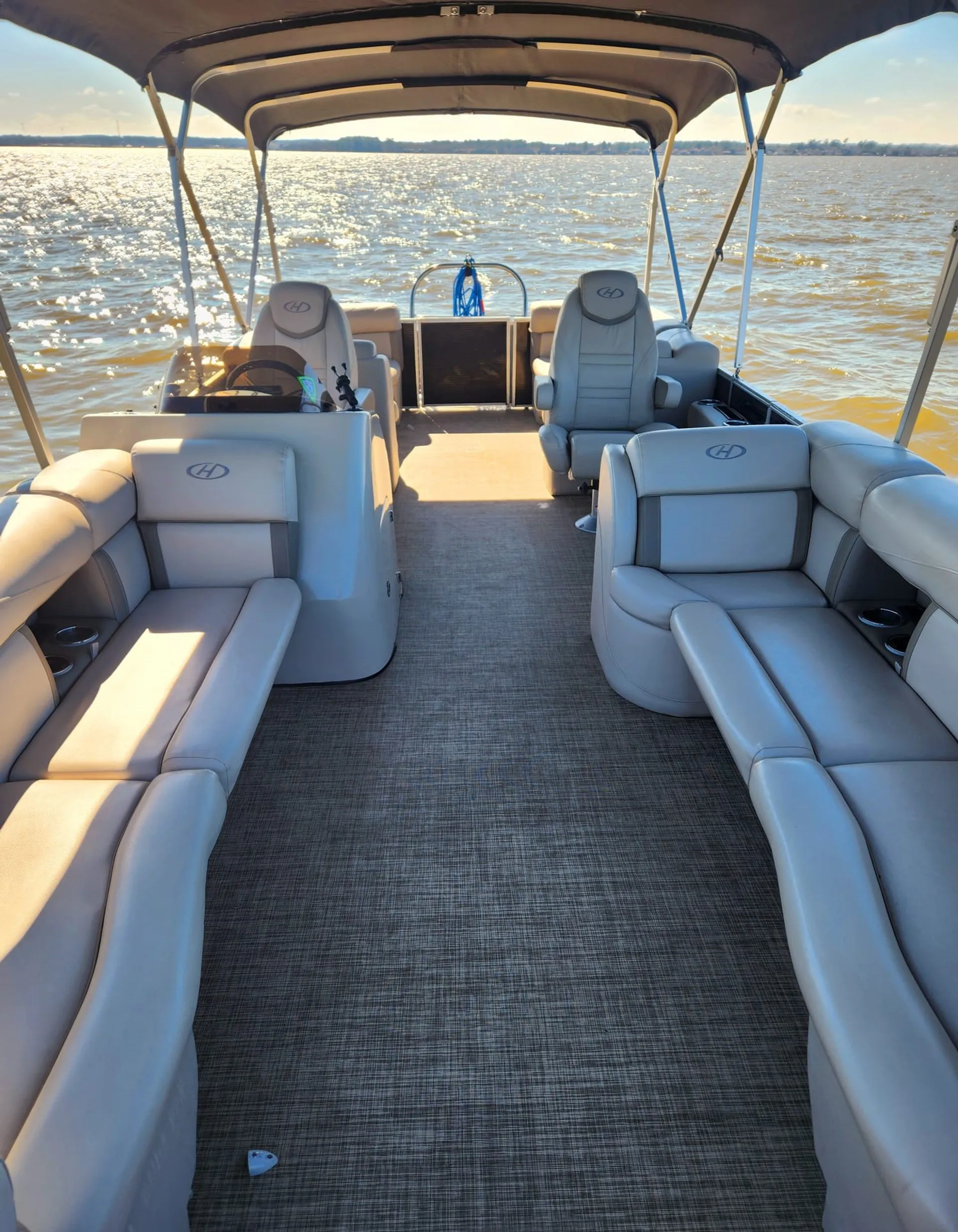 24 ft Harris Tritoon on Lake Conroe - 'Tig'