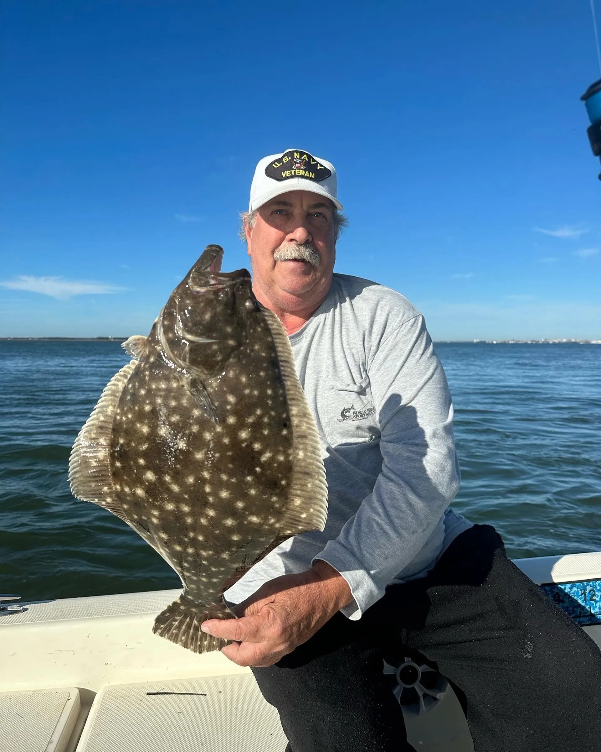 Inshore fishing with Fins Guide co.