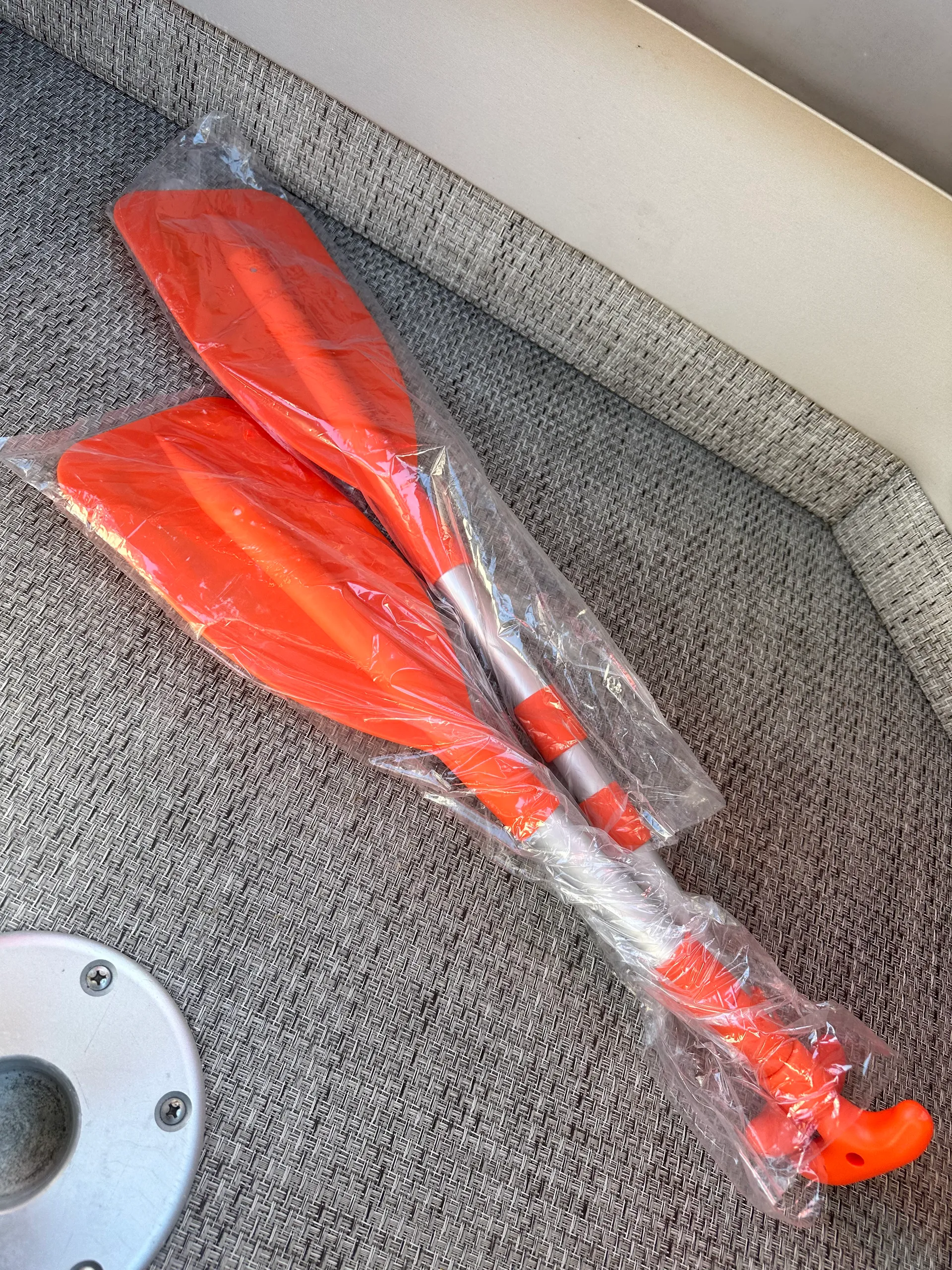 25FT Luxury Tritoon 300HP, Fun Days on Crystal Blue Tampa Waters 