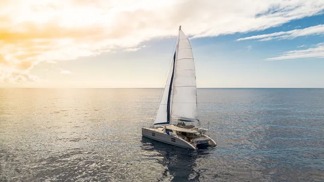 Rent a Catamaran Cruiser catamaran in Honolulu, HI near me