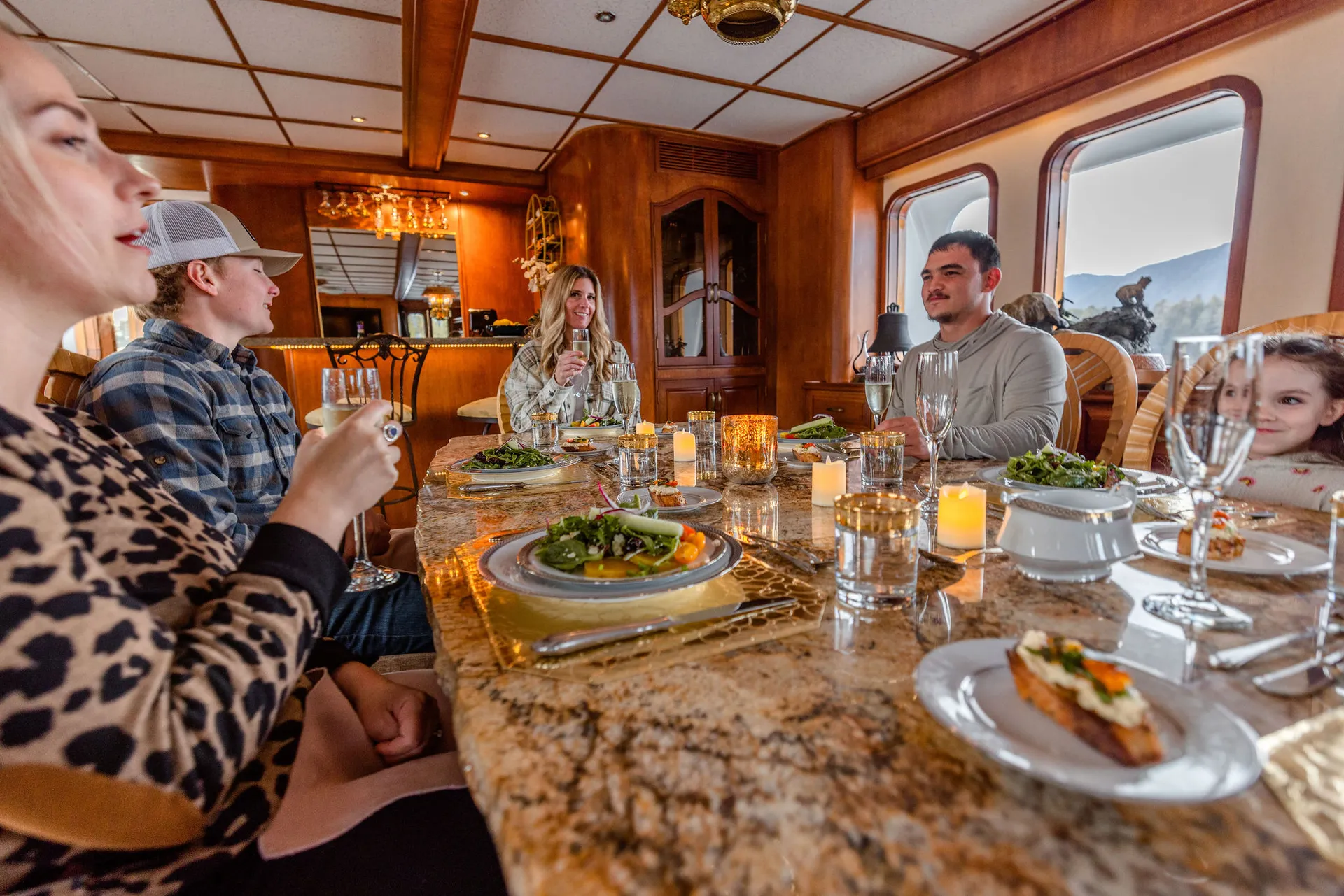 90’ Expedition yacht touring San Juan Islands and beyond! 