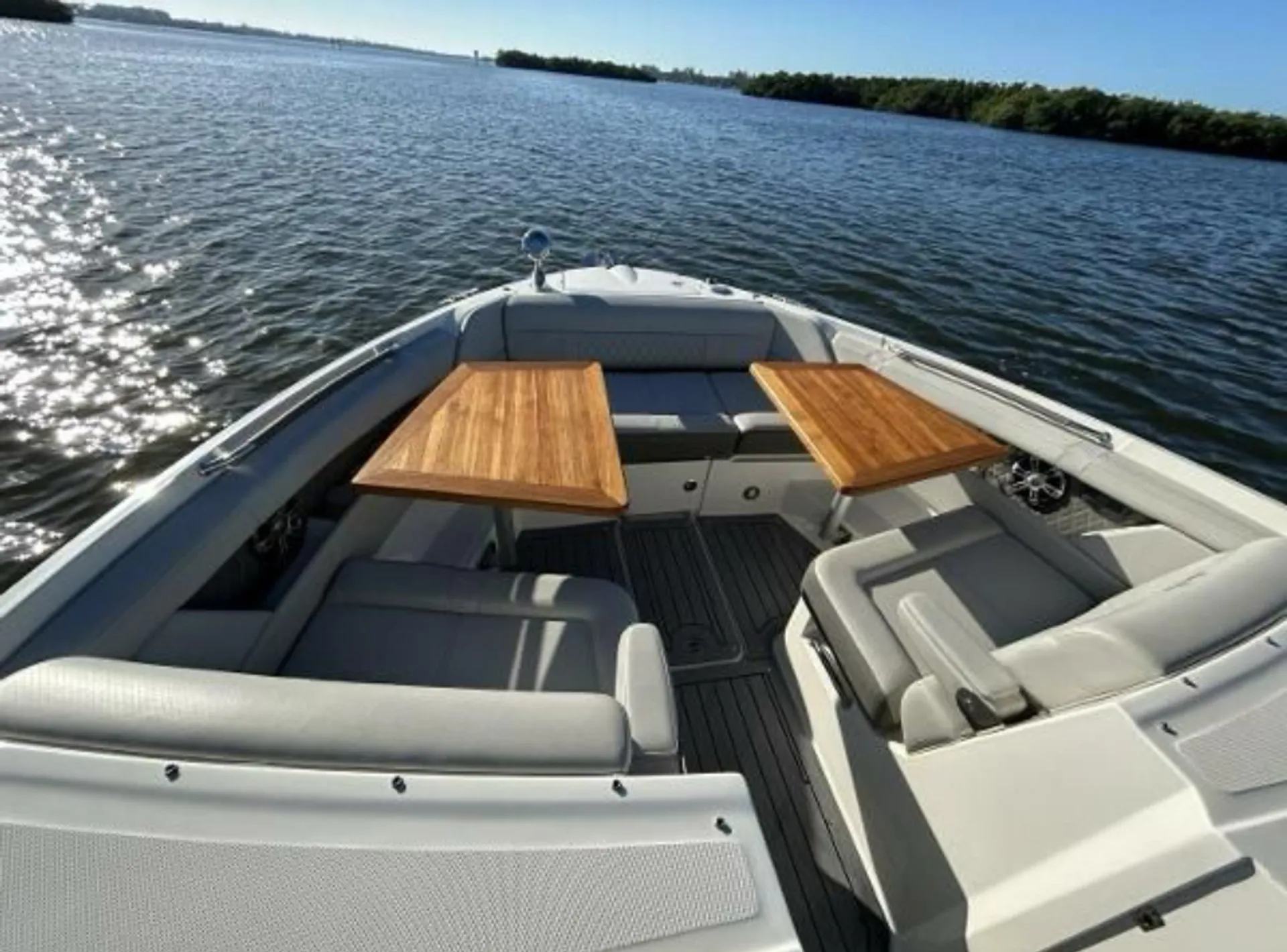 Top Shelf | Sarasota’s Ultimate 38’ Sea Ray Experience