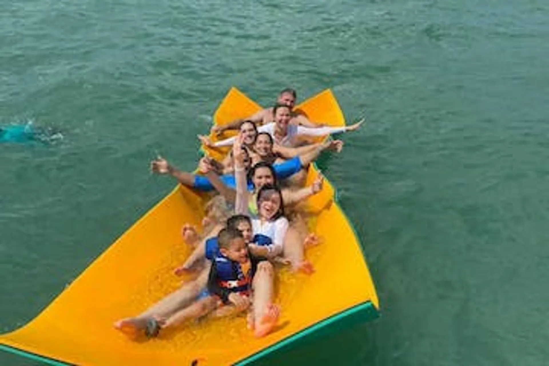 Boston Whaler 295 Conquest W/2-225HP in Miami, FL — photo 9