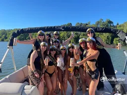 The Largest Bennington Pontoon! 🛥️