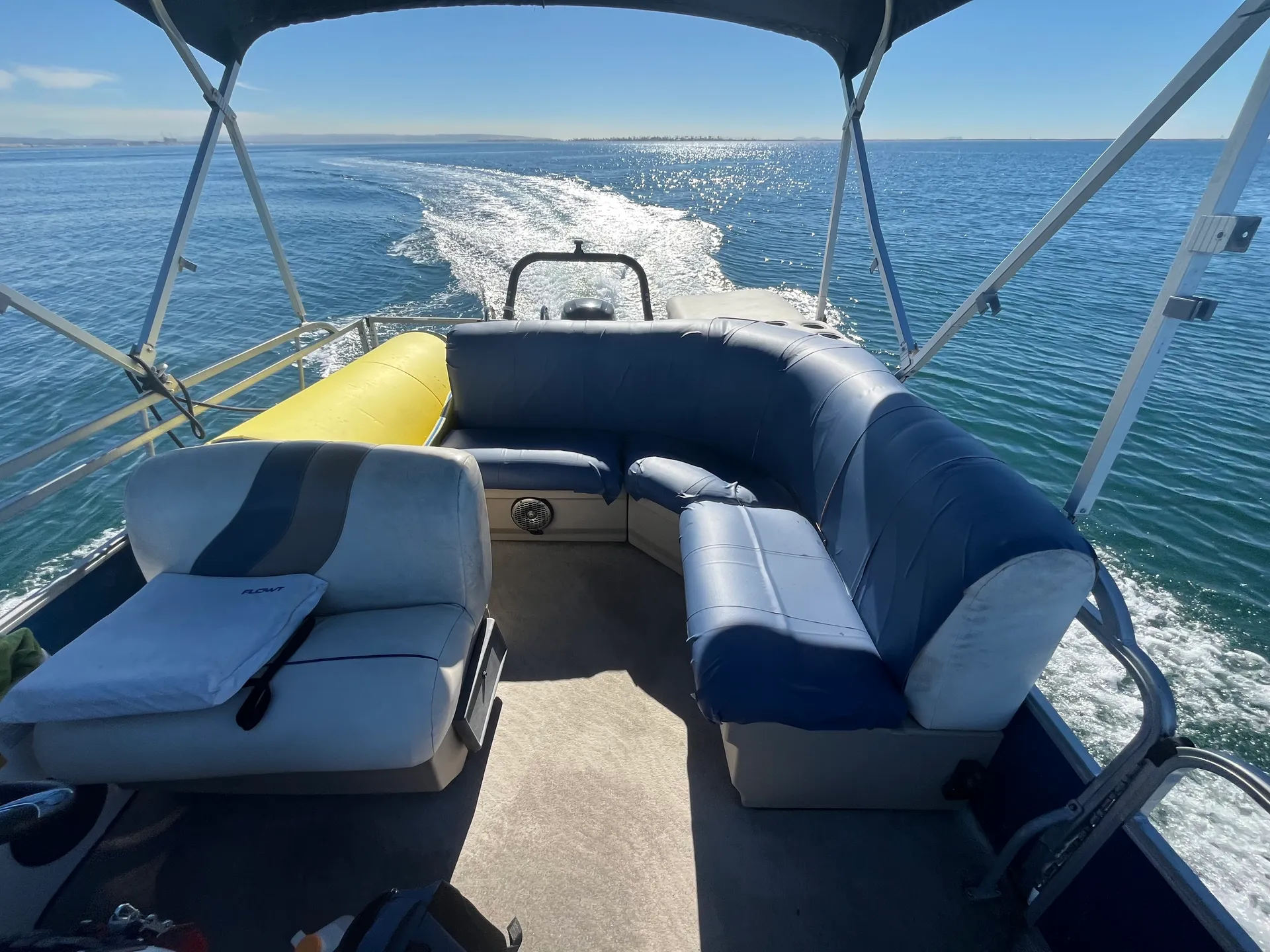 Encore Bentley Bentley Encore 240 Cruise in San Diego, CA — photo 4