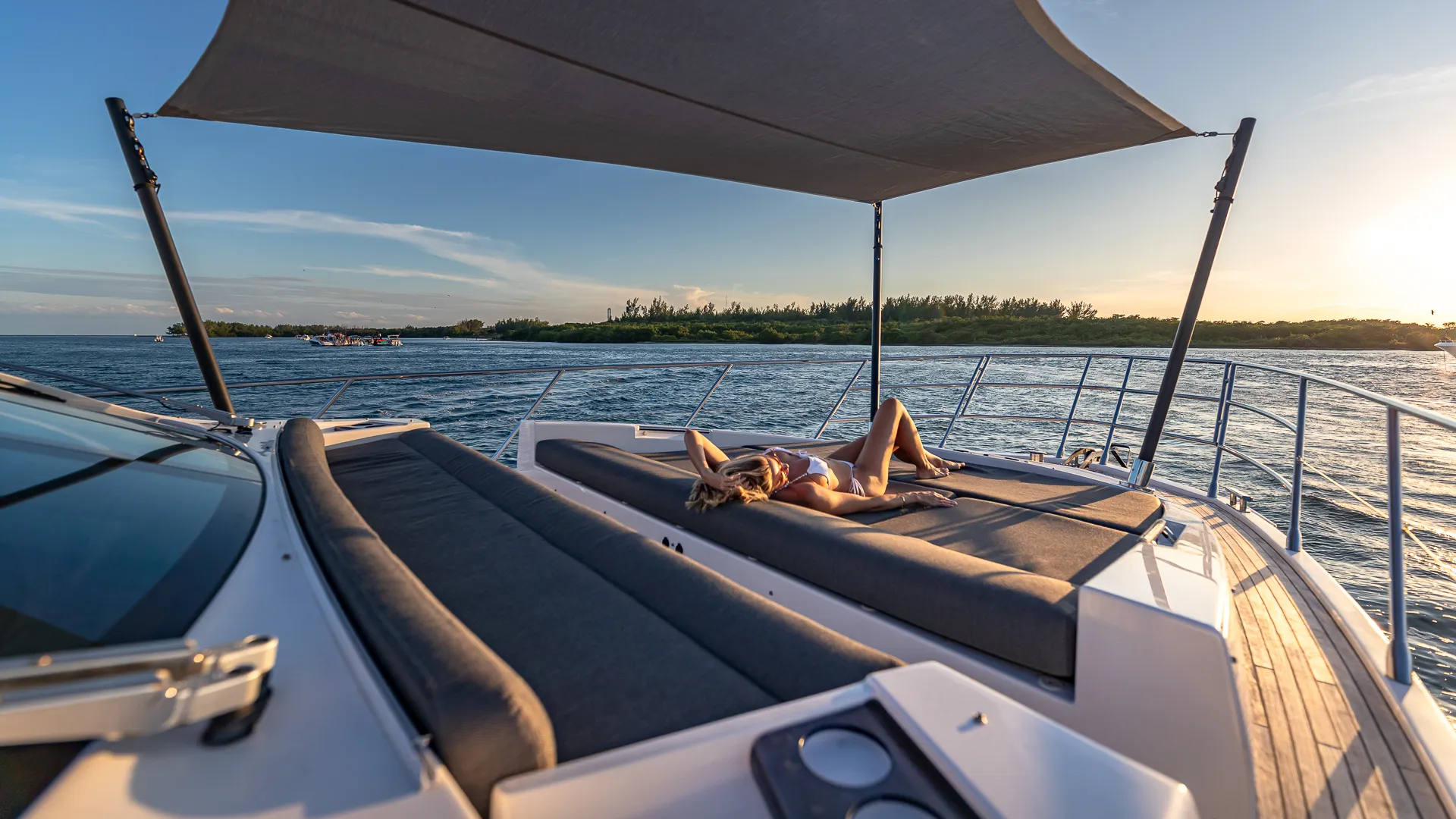 Azimut S6 in Miami Beach, FL — photo 4