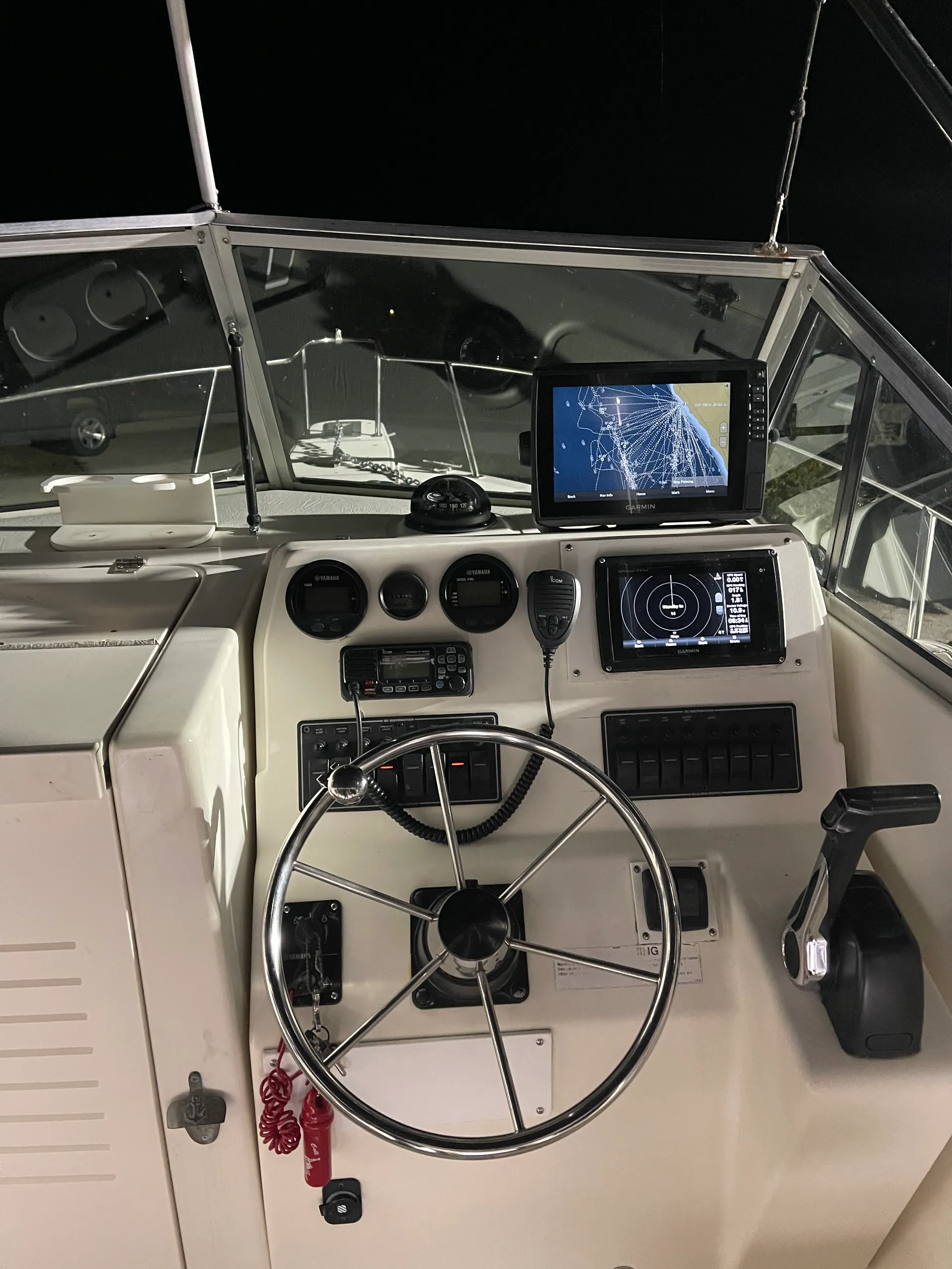 Pursuit 2470 Walkaround in North East, PA — photo 2