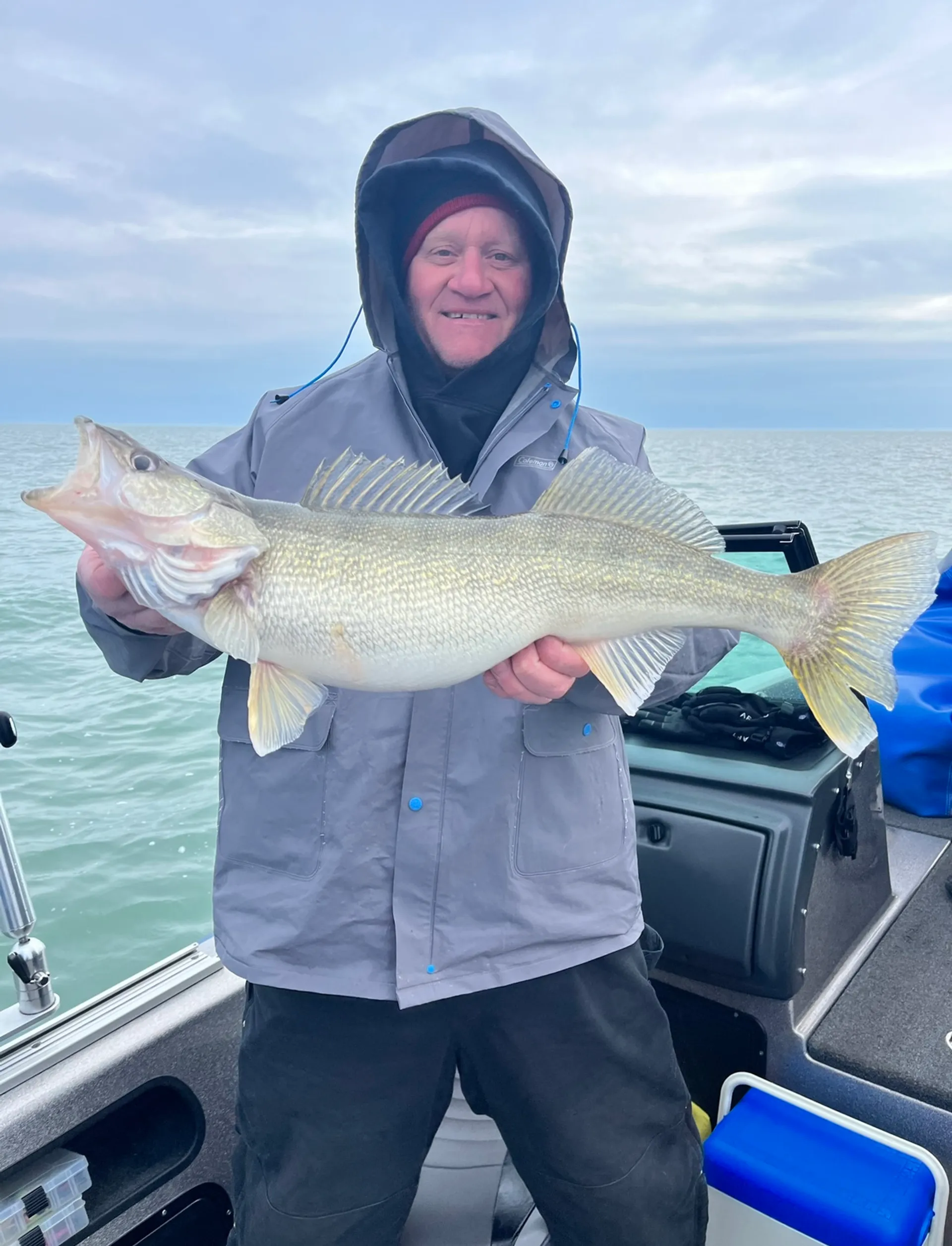 Lake Erie Trophy  Walleye Sports Fishing! 