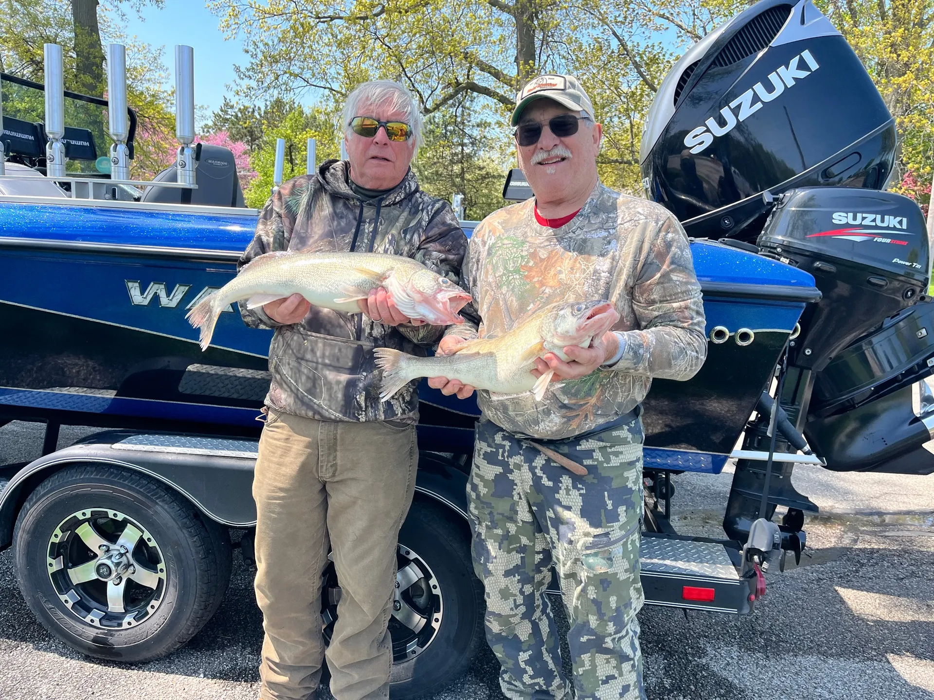 Lake Erie Trophy  Walleye Sports Fishing! 
