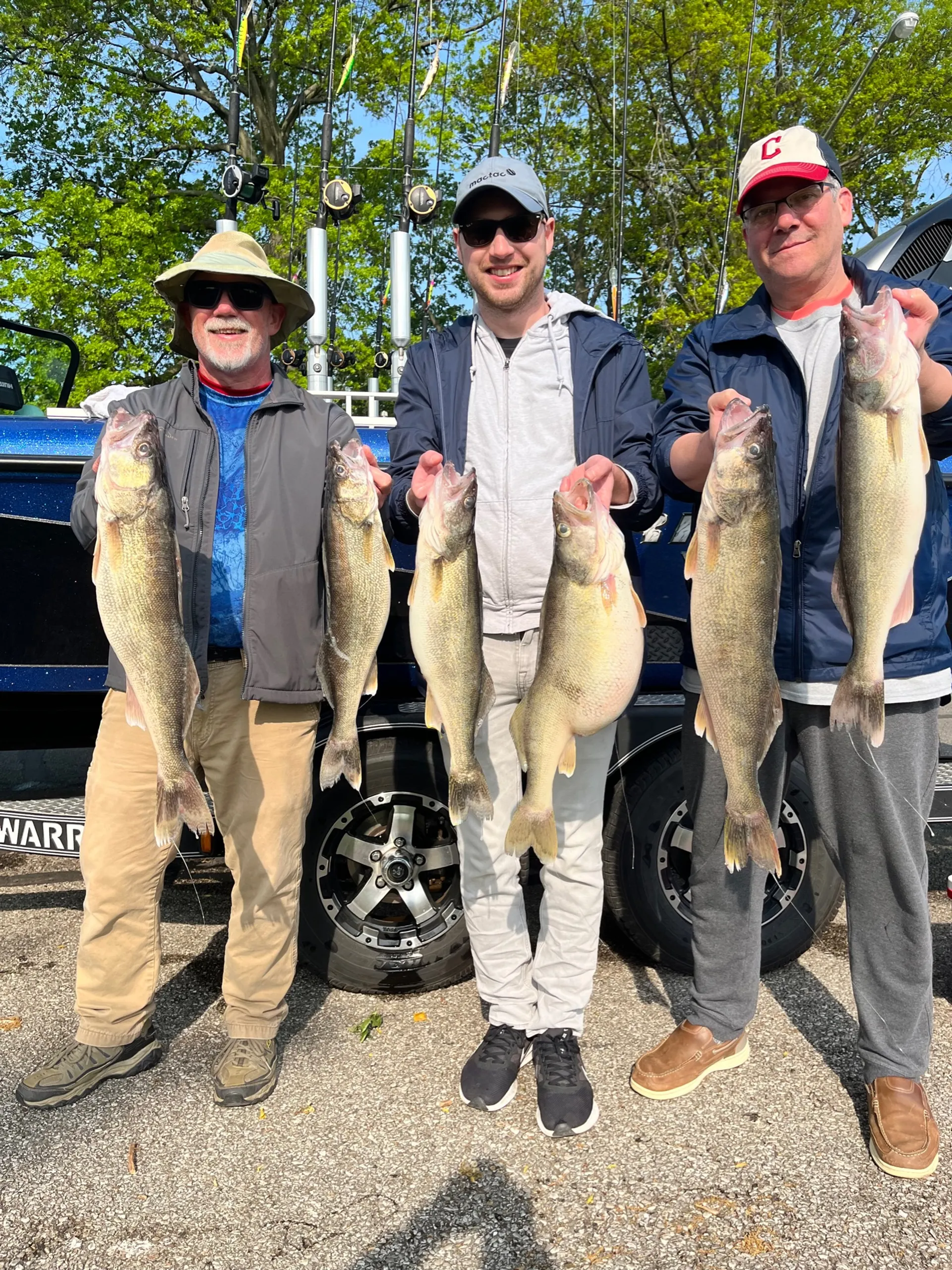 Lake Erie Trophy  Walleye Sports Fishing! 