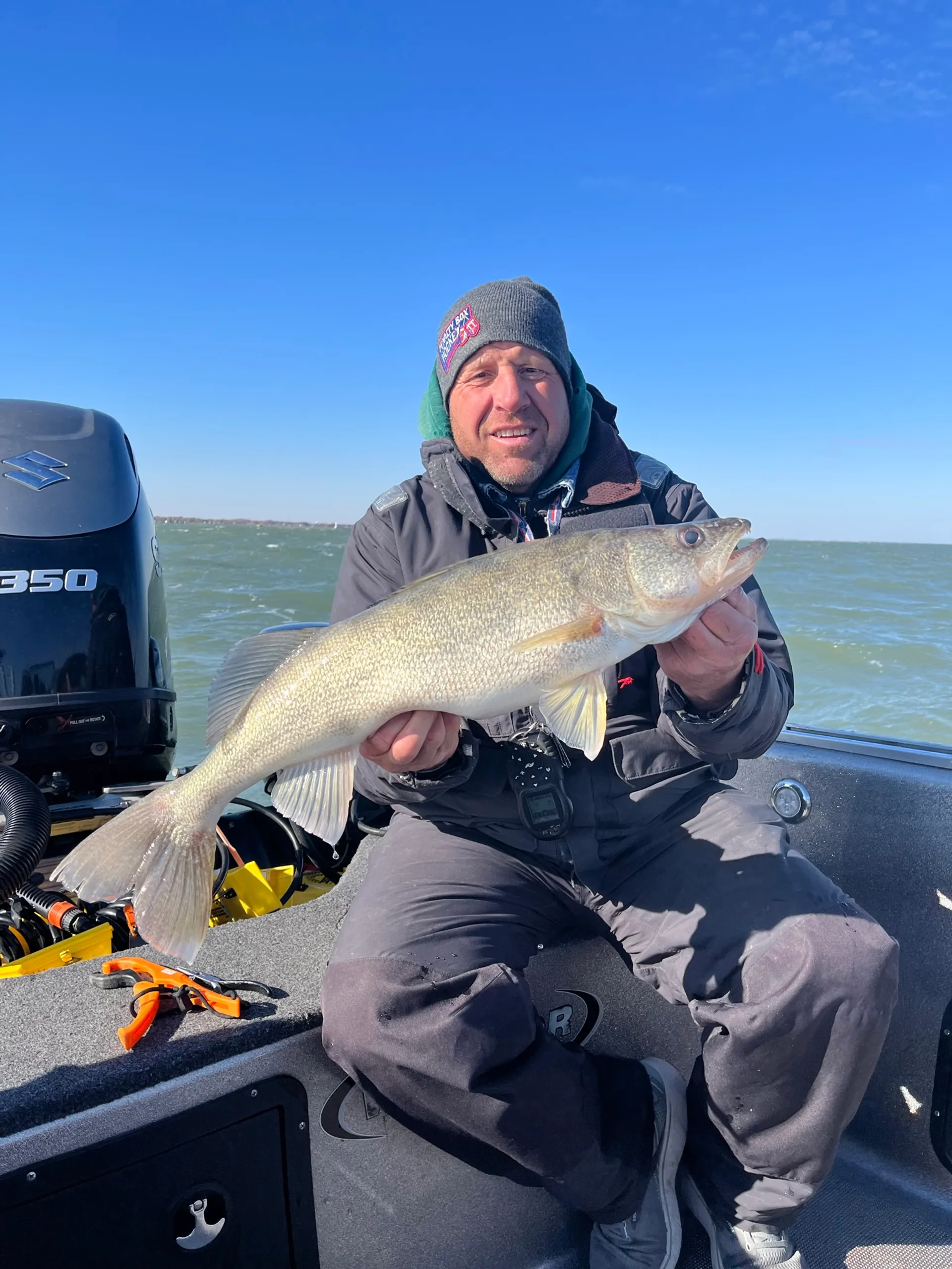 Lake Erie Trophy  Walleye Sports Fishing! 