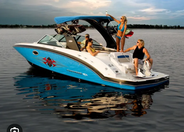Rent a Chaparral Boats ski and wakeboard in Coeur d'Alene, ID near me