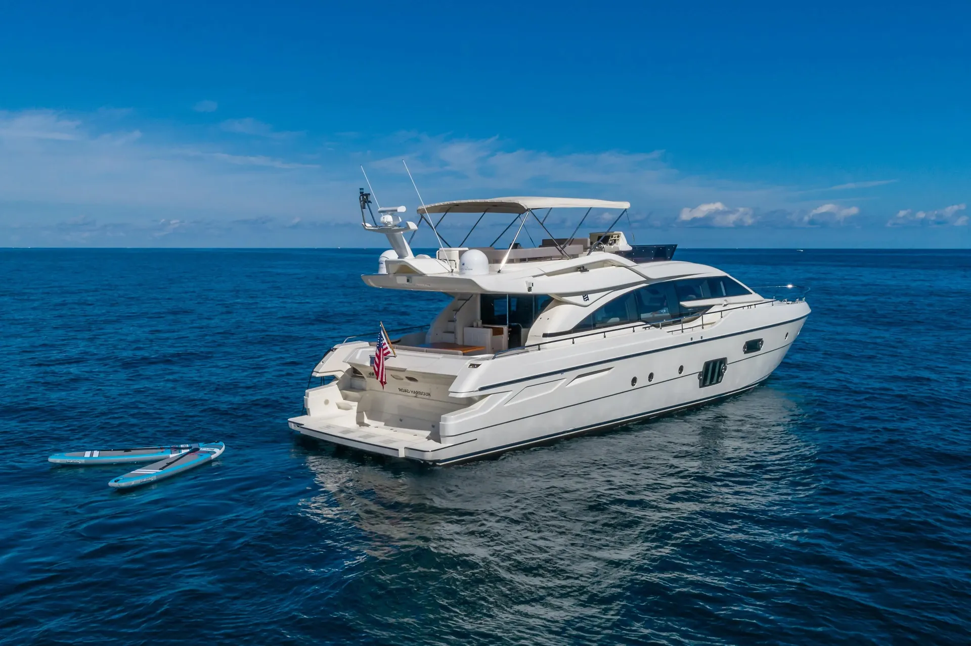 69ft Ferretti, Most Luxurious Yacht in Hawaii -Unparalleled Experience