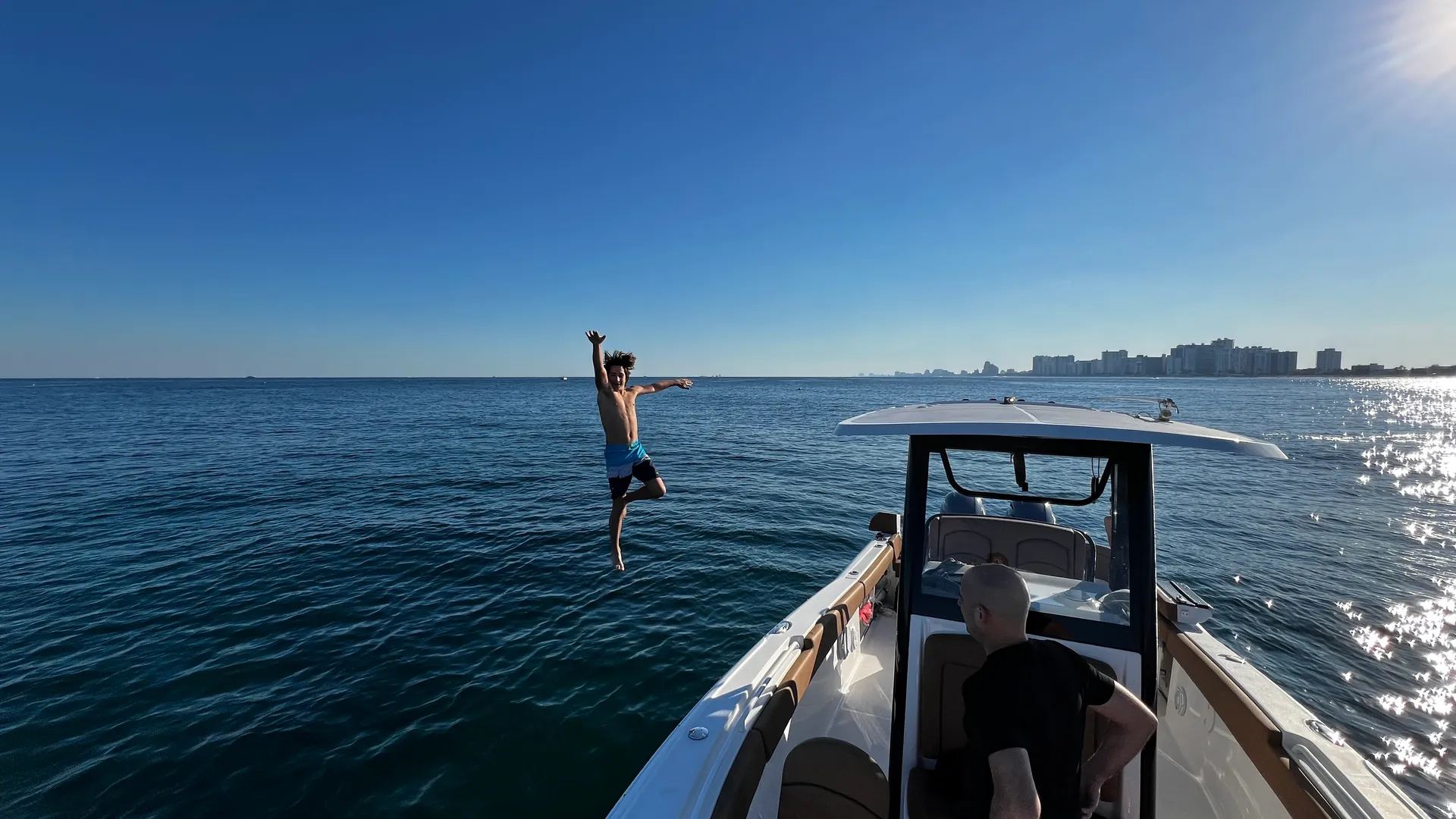 Yacht Like Luxury Minutes From Everything!