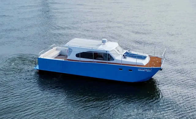 Rent a Sailtech catamaran in Charleston, SC near me
