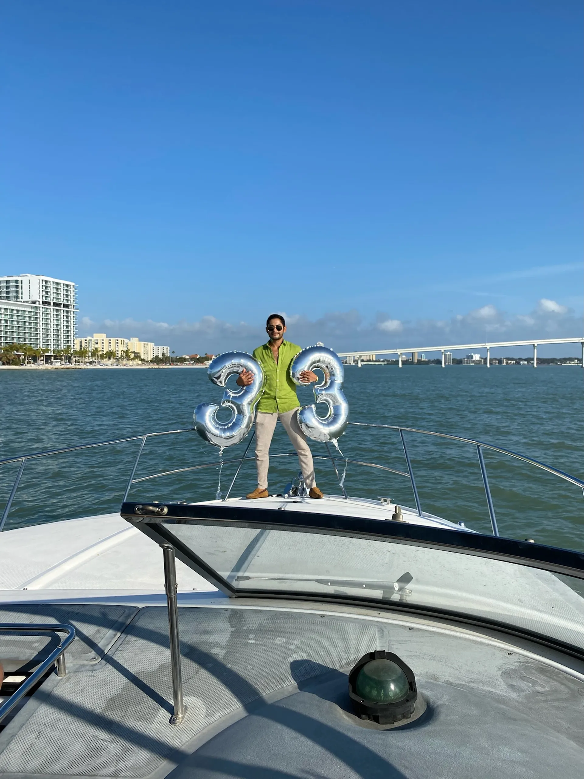 Regal Boats 3360 Window Express Volvo in Clearwater, FL — photo 8