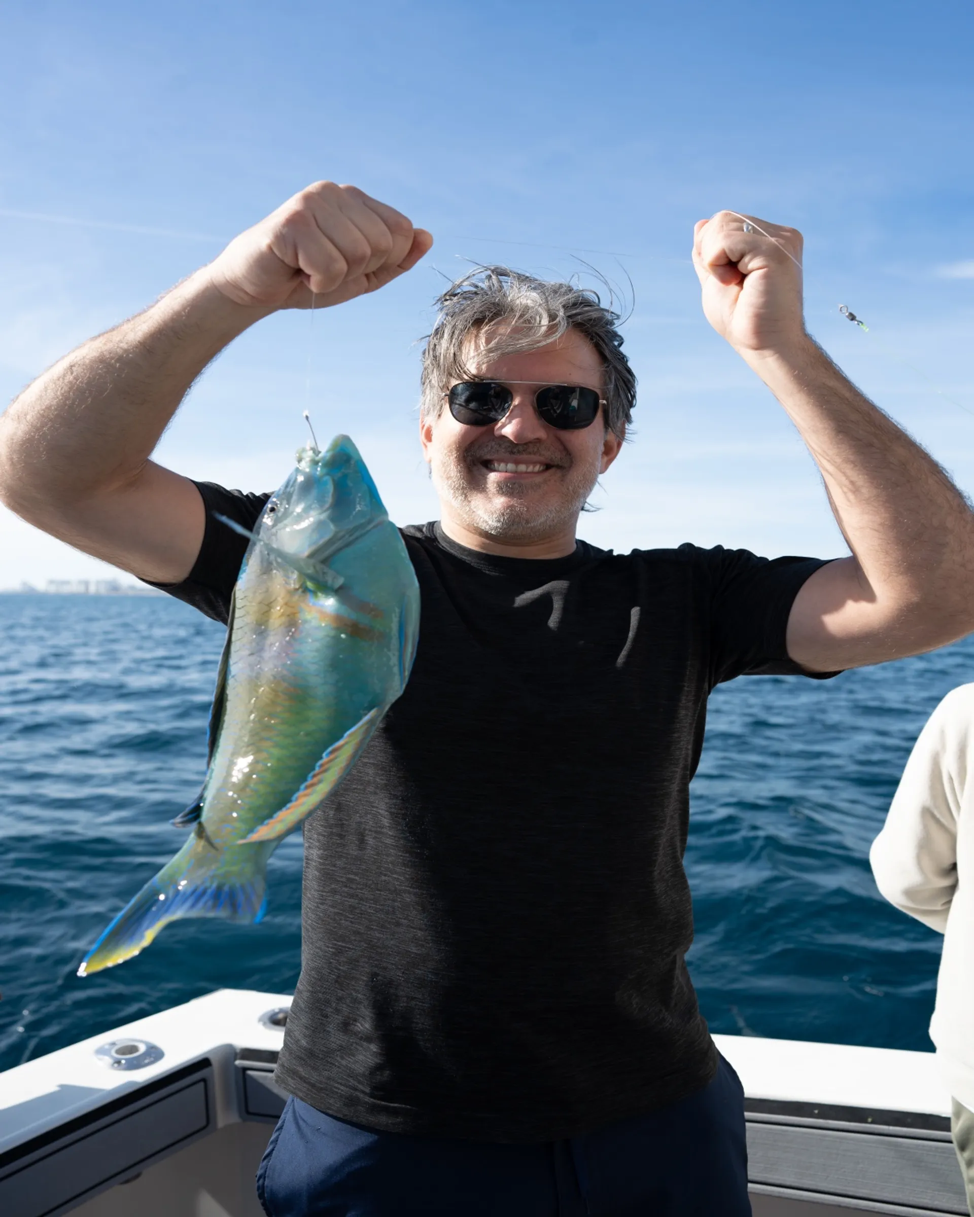 Hatteras 34 - #1 Family-Friendly Fishing Charters