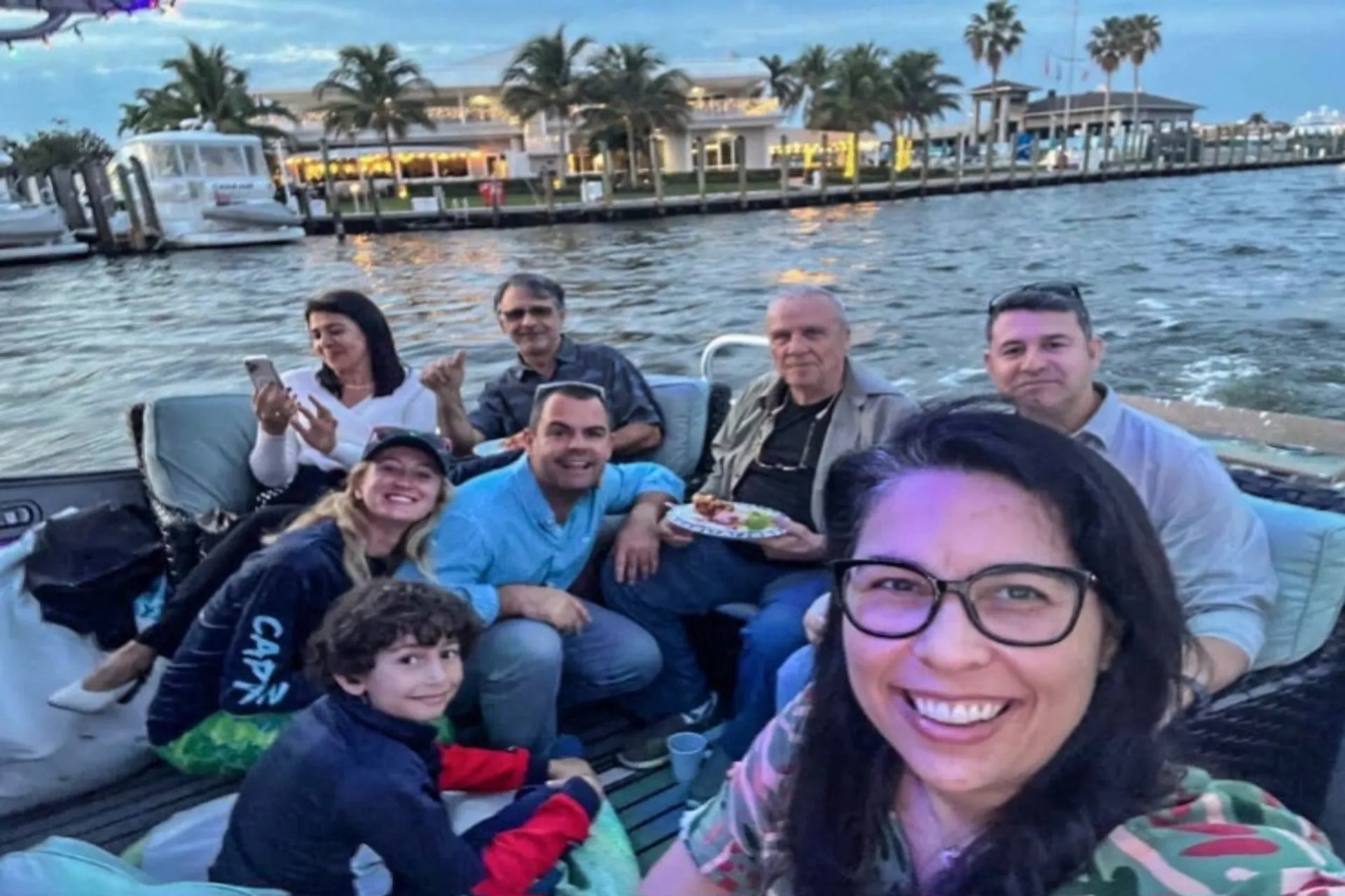 Hatteras 34 - #1 Family-Friendly Fishing Charters