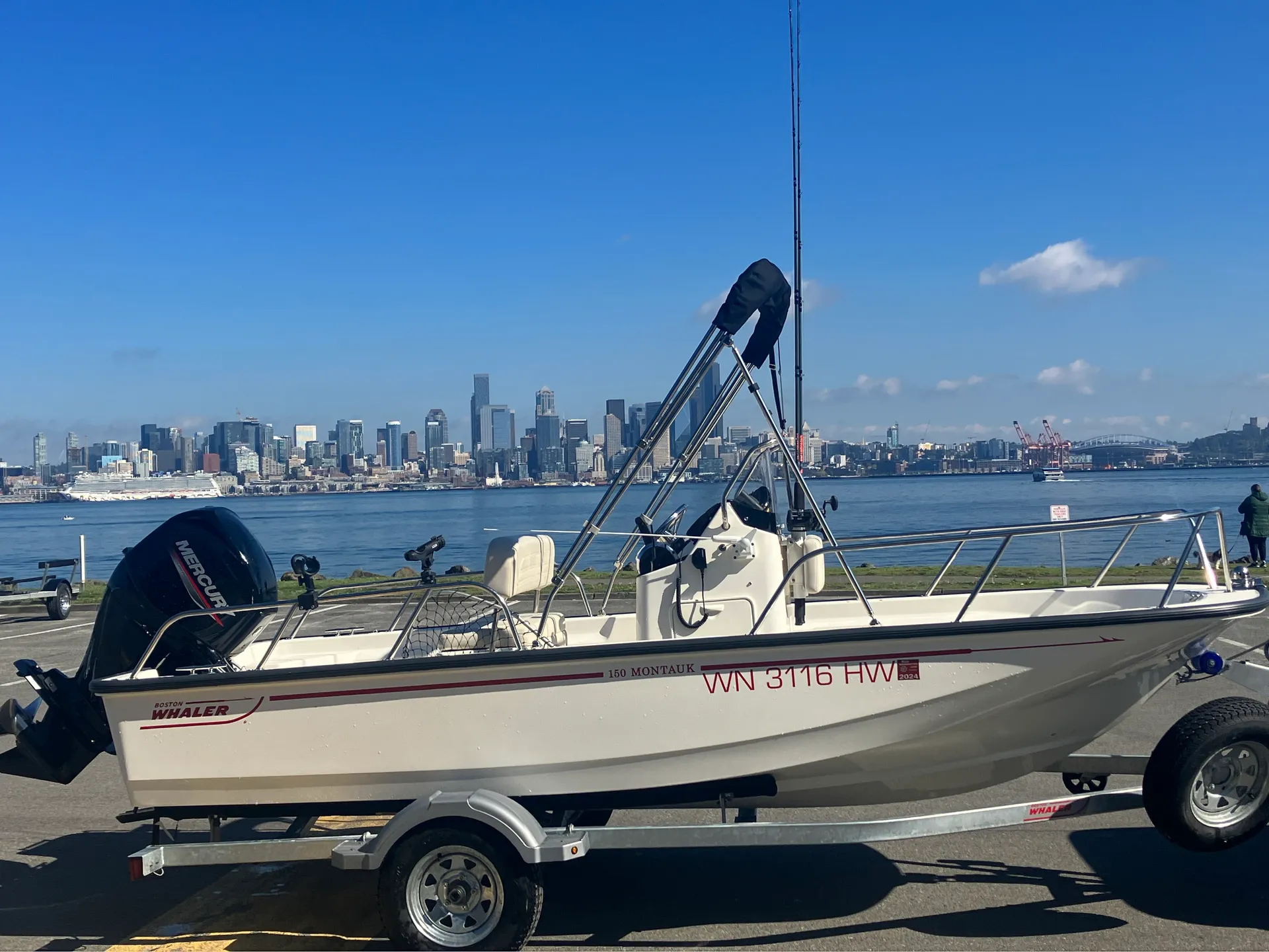 Boston Whaler Montauk in Issaquah, WA — photo 6