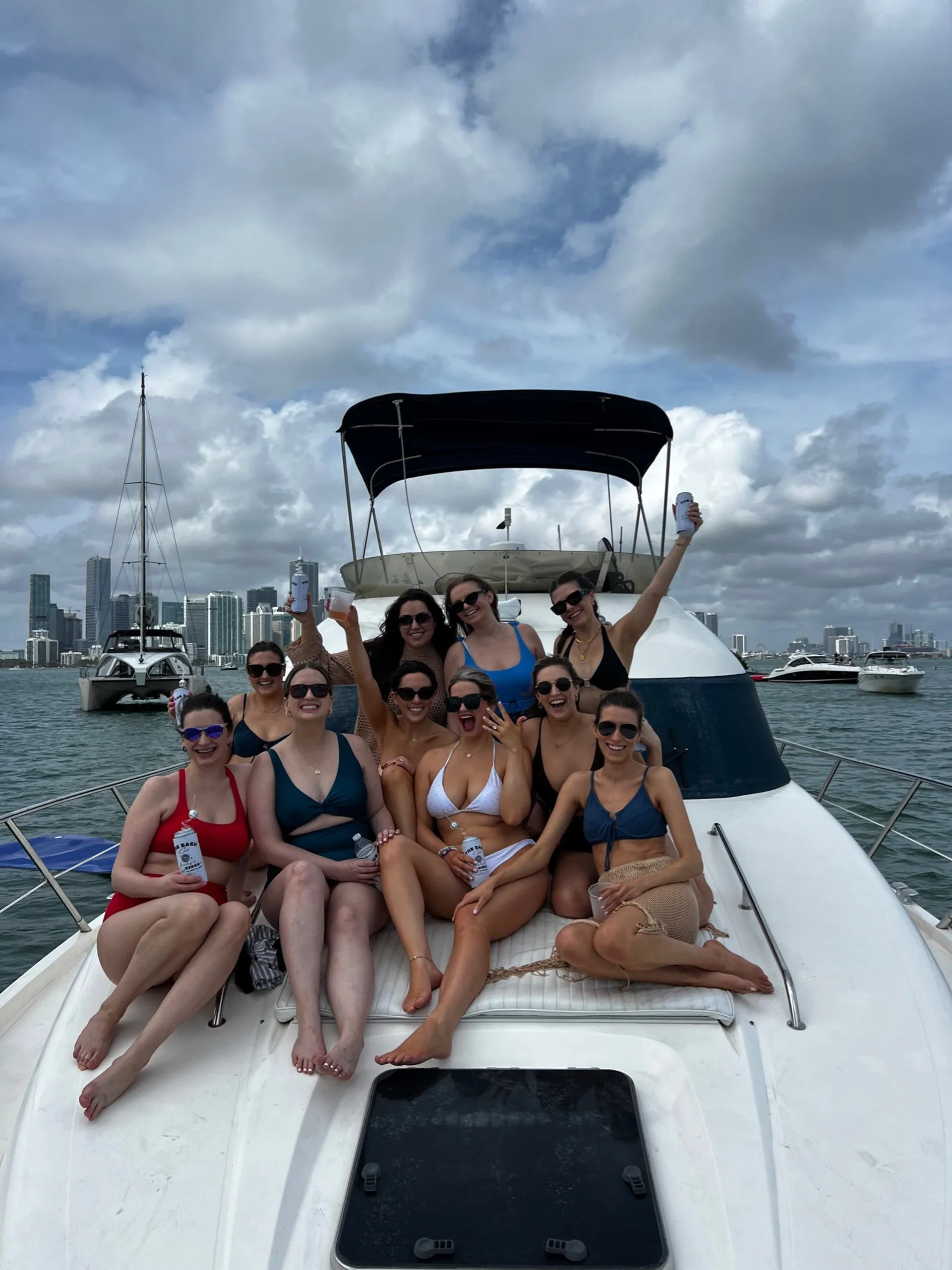  Miami 50ft luxurious Yacht . Jetski available