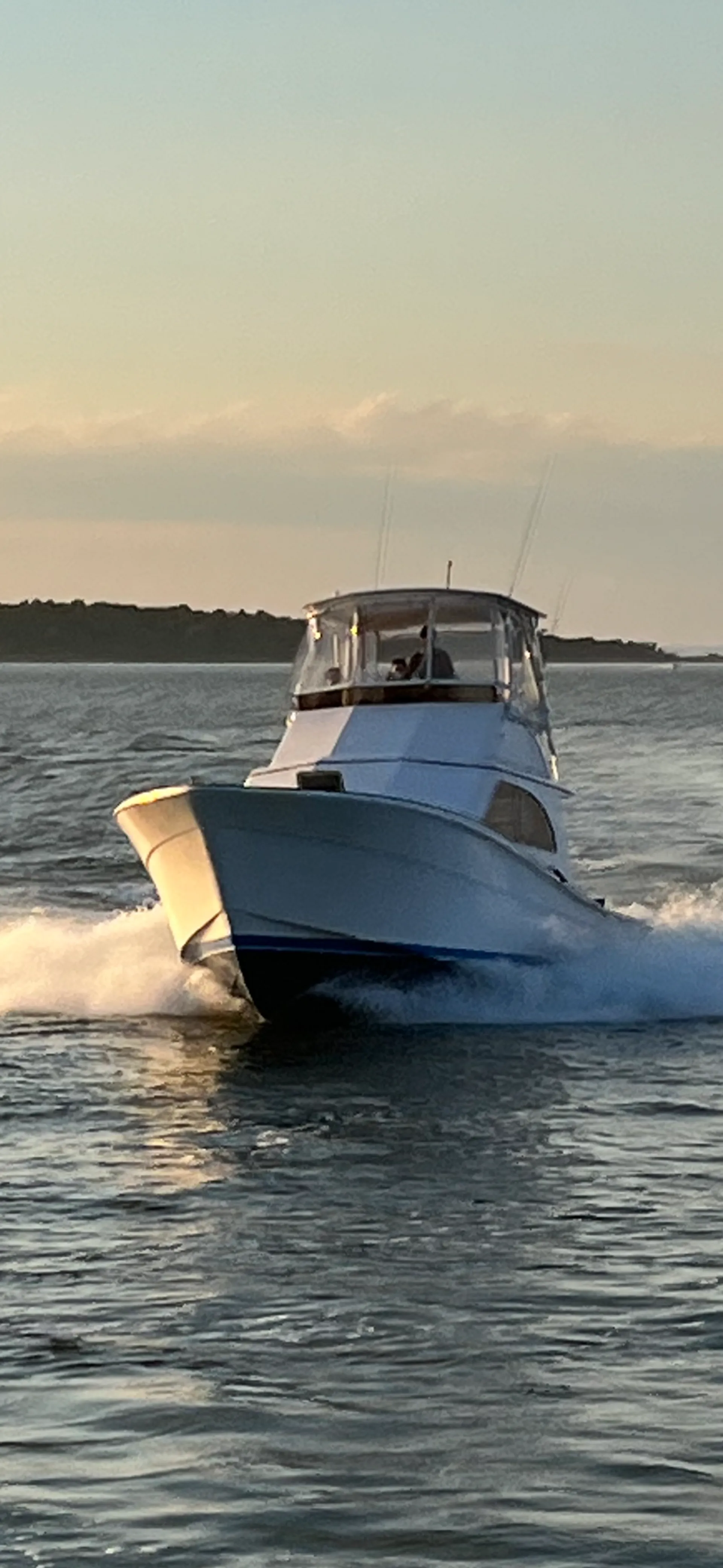 Topaz Boats 38 Flybridge in Quincy, MA — photo 10