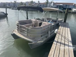 2015 Sweetwater 12 passenger 