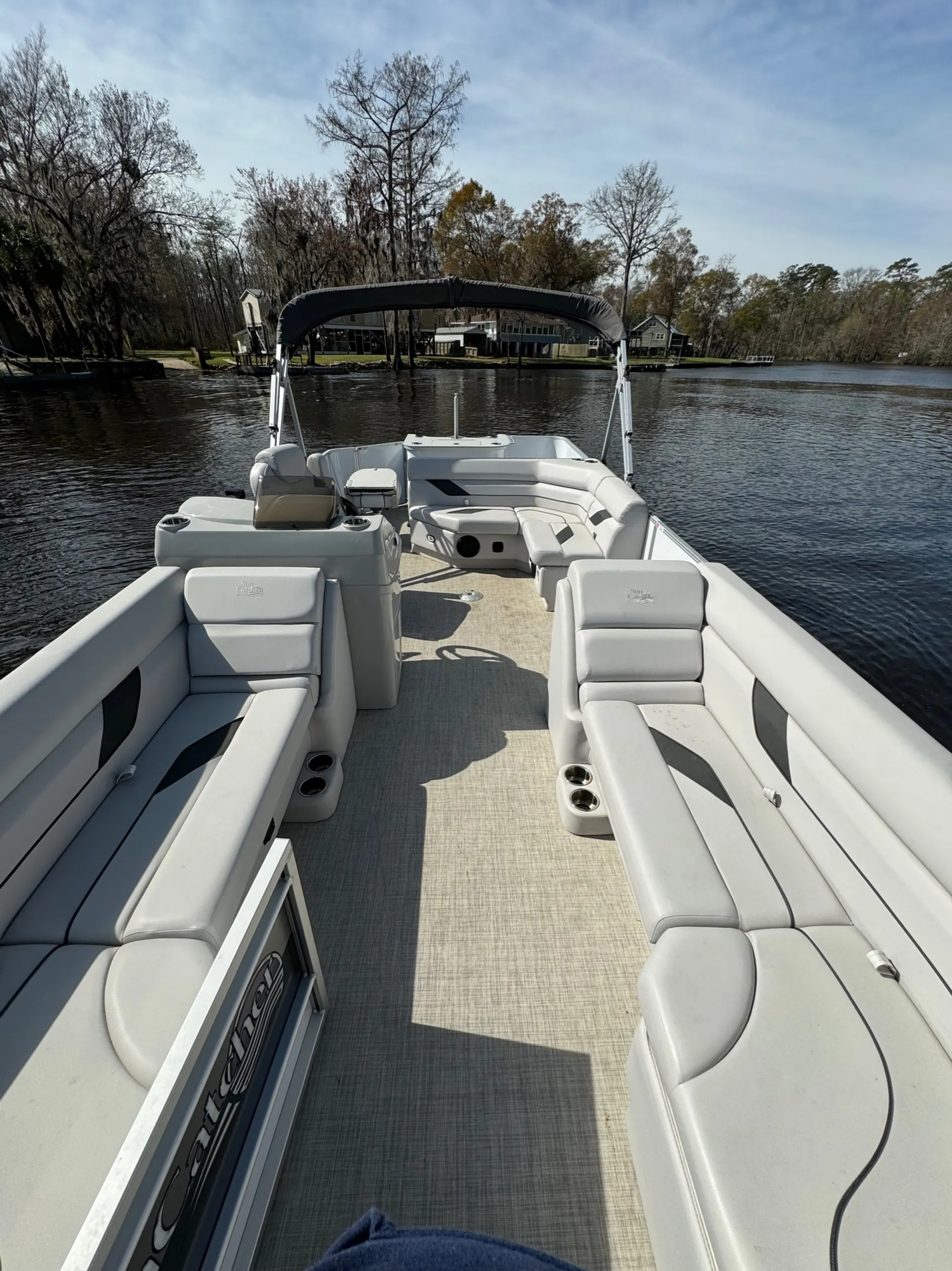 Suns Out Funs Out -2022 22ft Suncatcher Select 