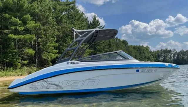 Rent a YAMAHA jet boat in San Diego County, CA near me