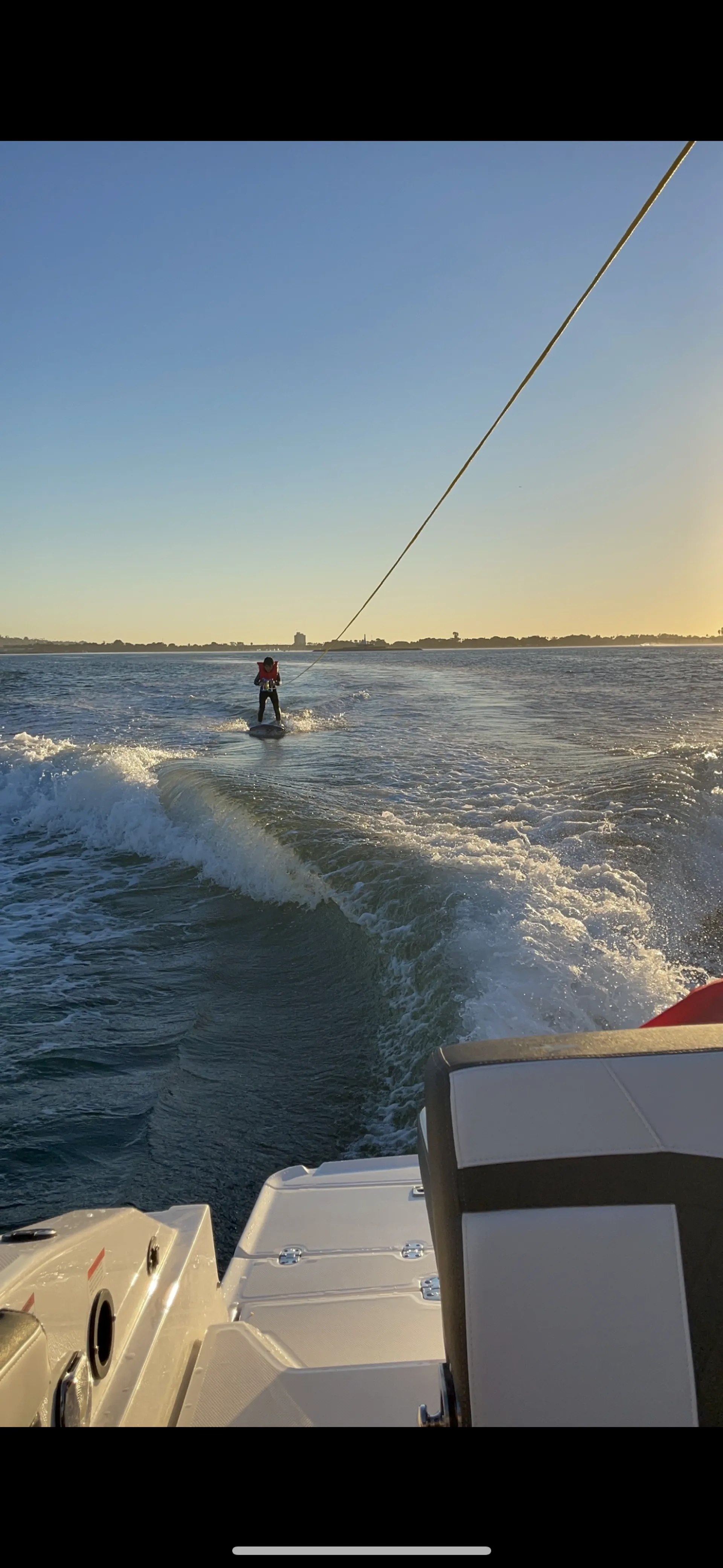 27' Luxurious Monterey 278 Super Sport - Bay and ocean fun! 12 People!