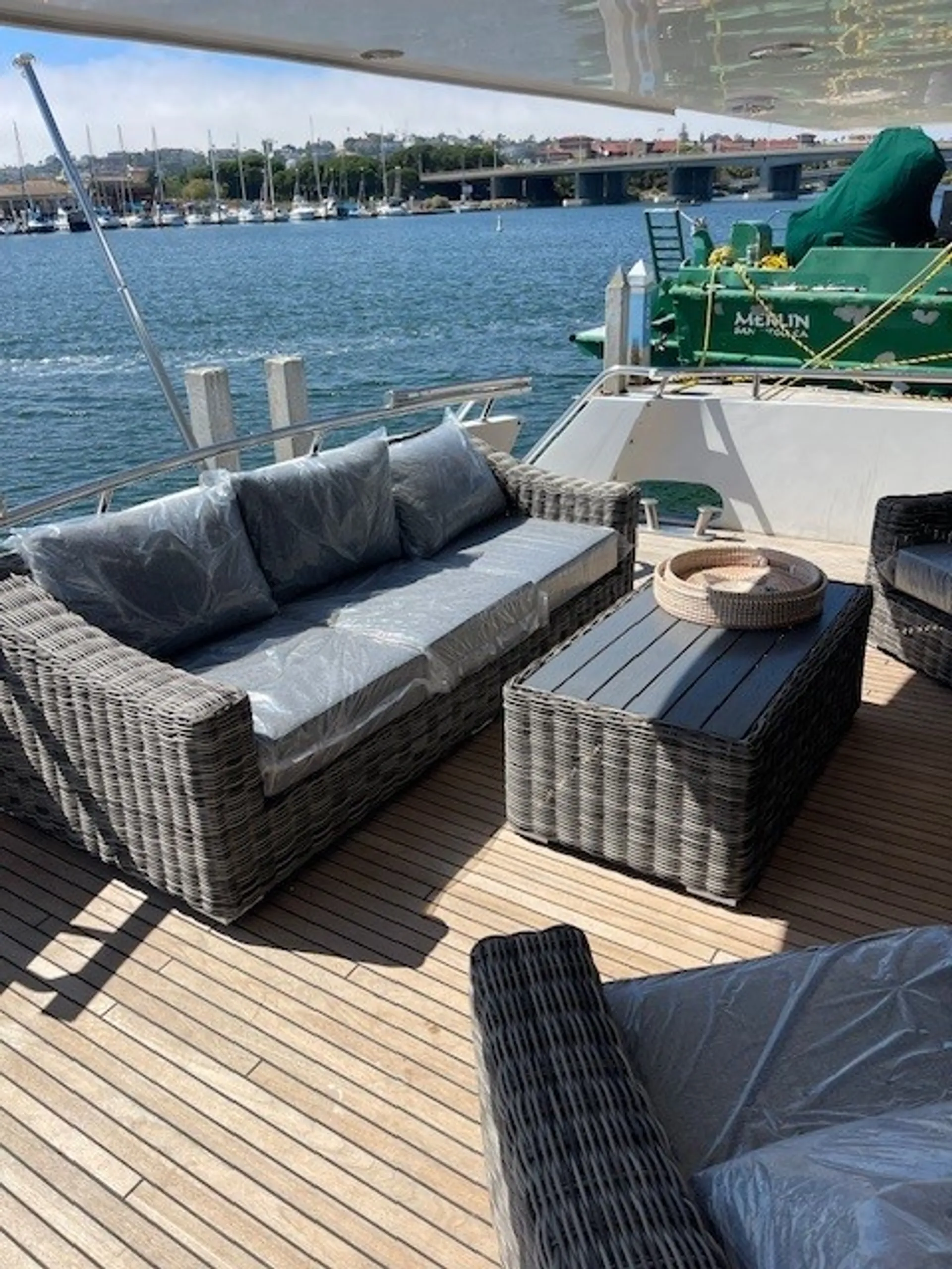 100 ft Moira beautiful cruiser yacht 