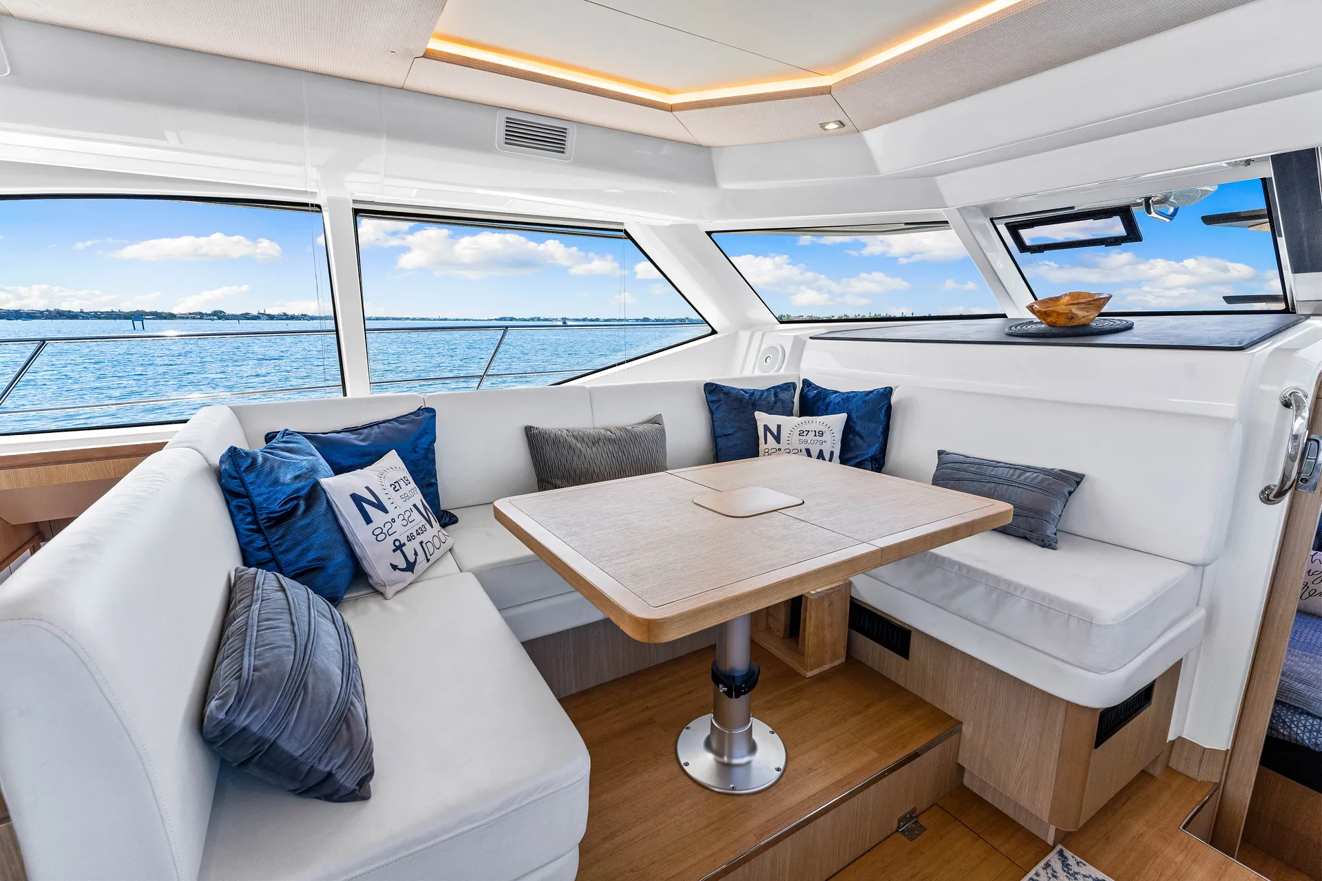 Memory Maker – Three-Level 50’ Yacht for Unforgettable Coastal Escapes