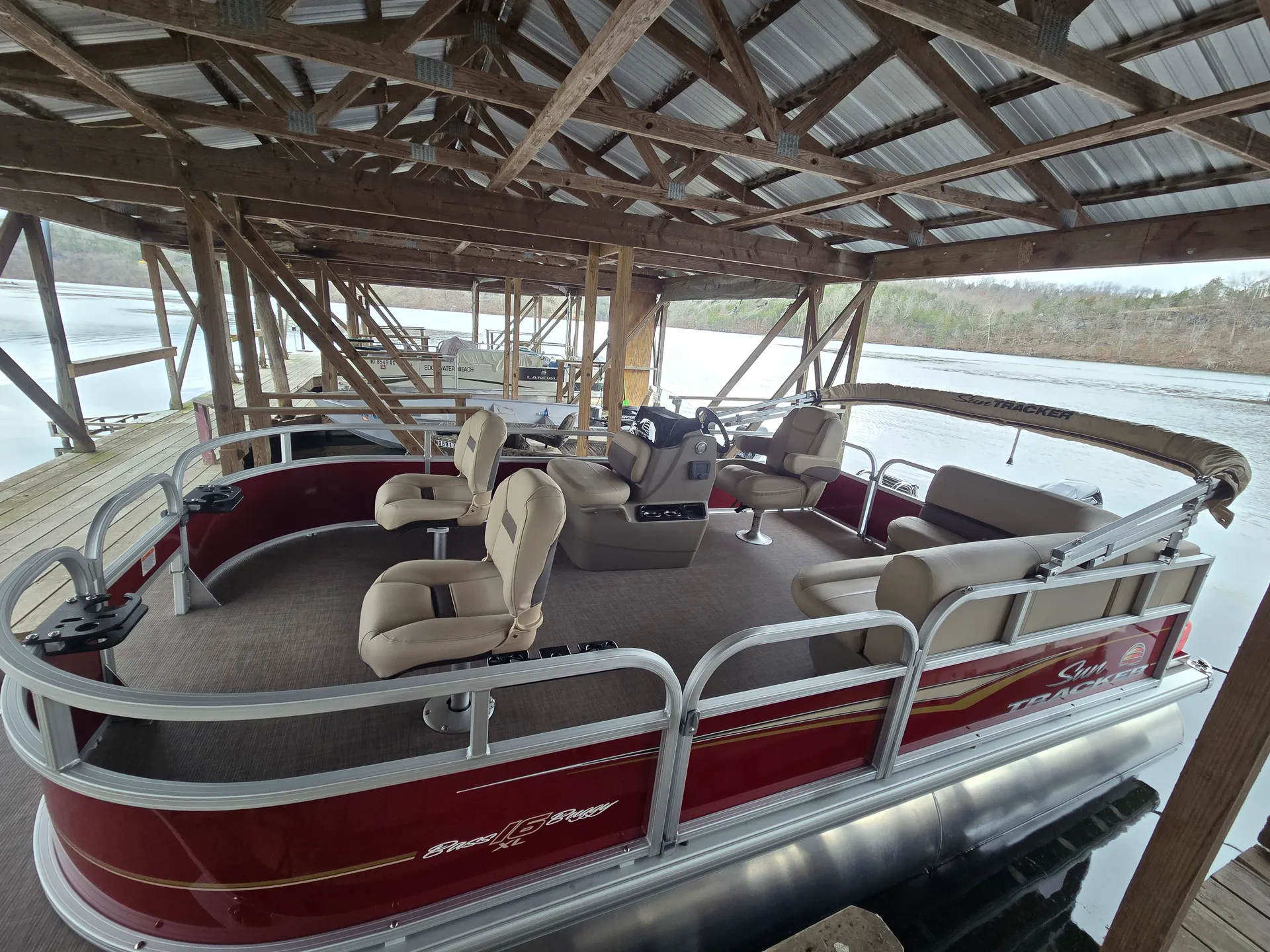 2024 SunTracker Bass Buggy XL #3- Lake Taneycomo - Powersite Dam