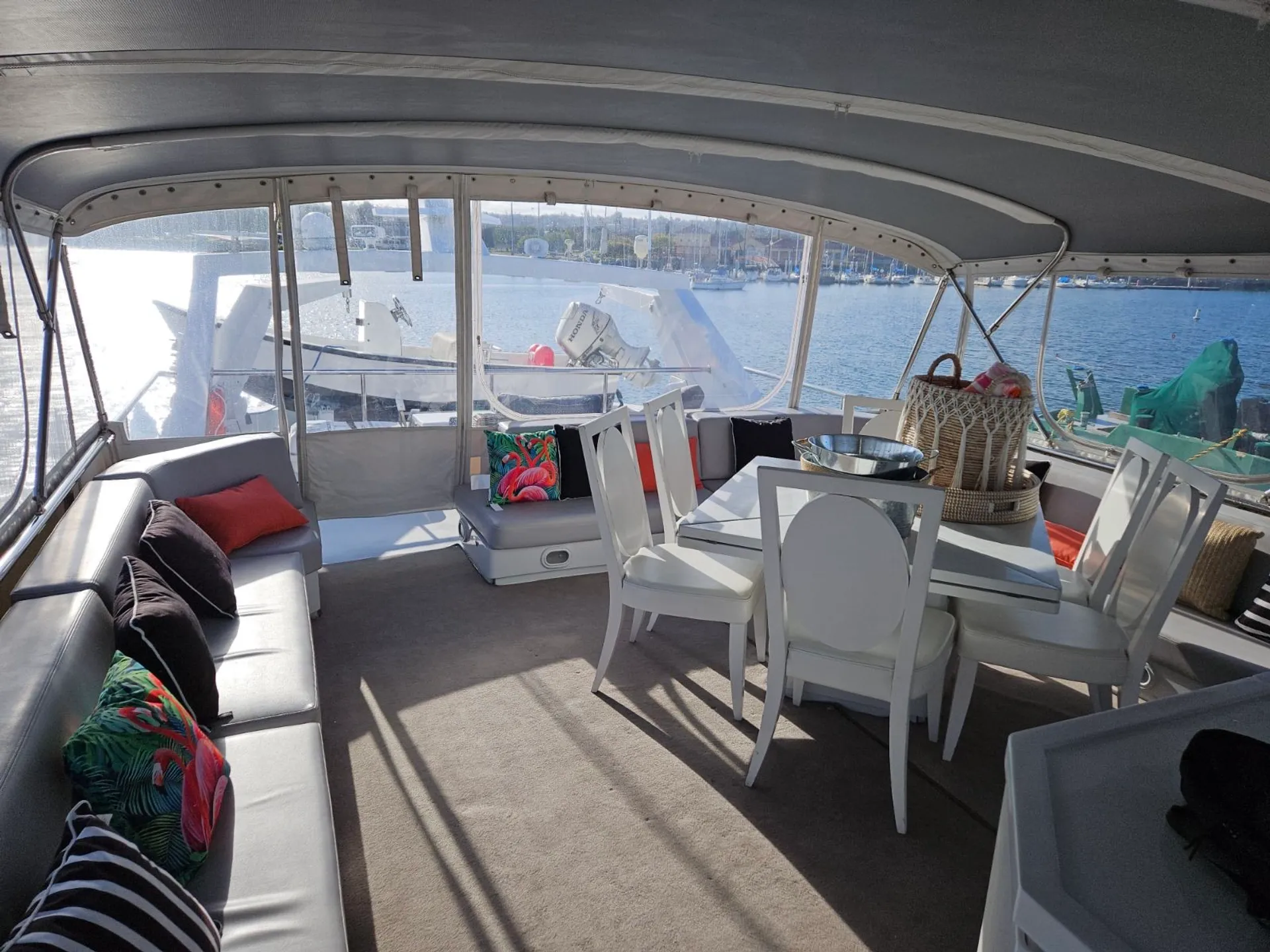 100 ft Moira beautiful cruiser yacht 