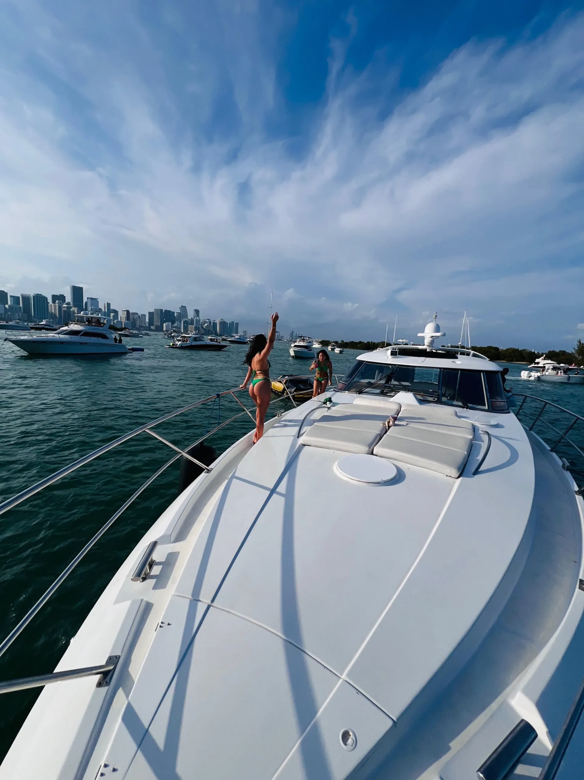 🔥Luxury Neptunus 65ft🔥