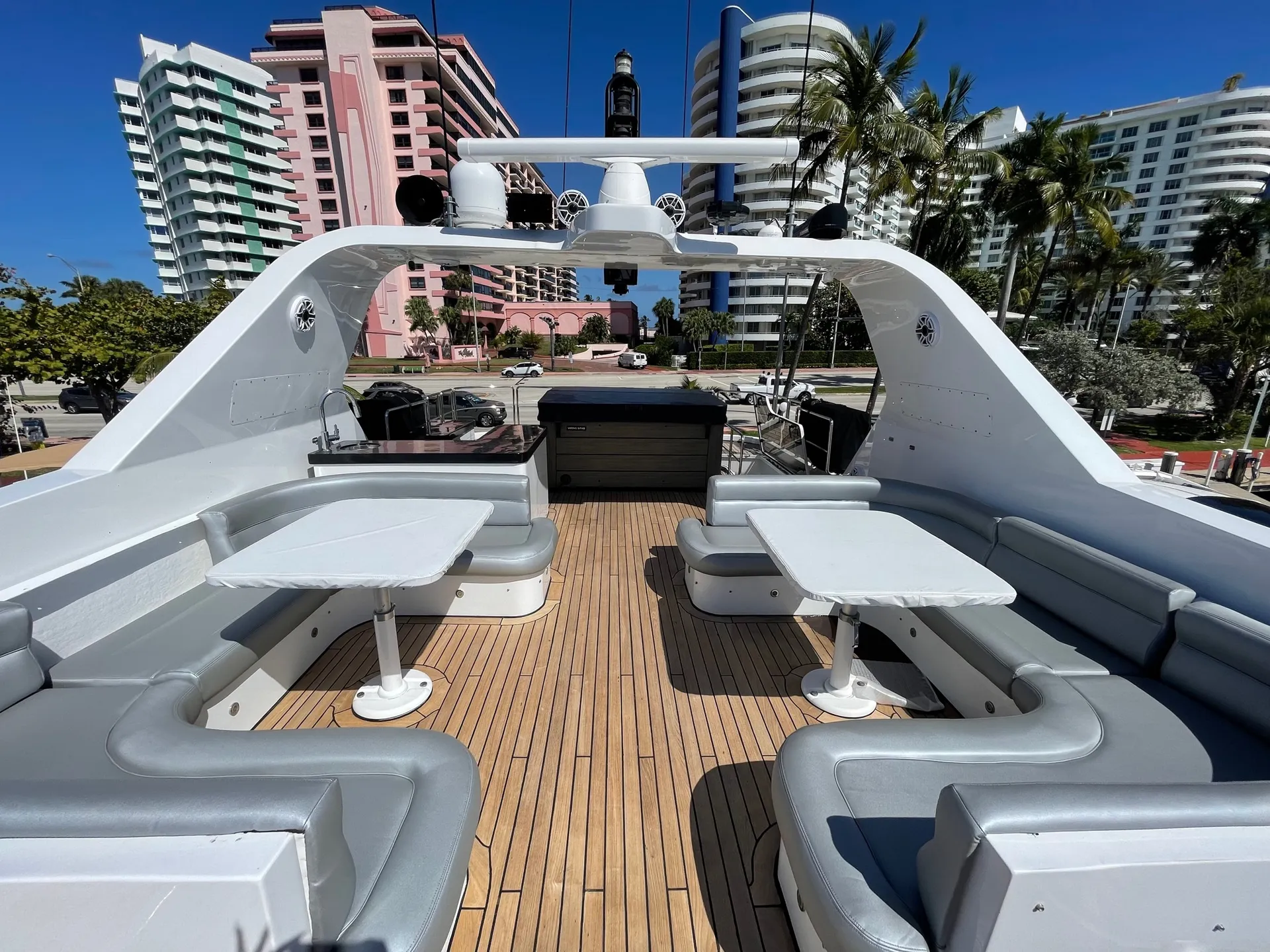 Rodman 105 in Miami Beach, FL — photo 9