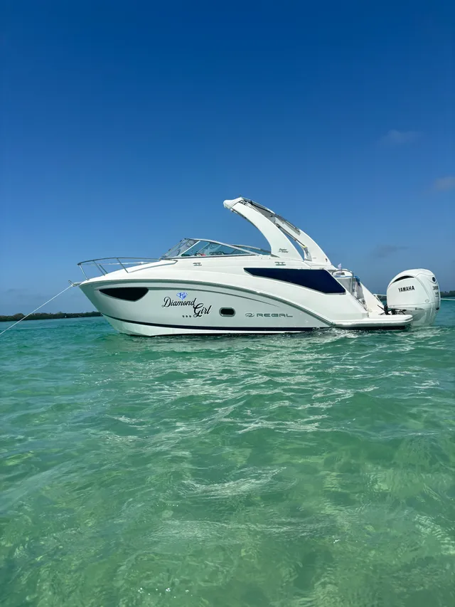 Rent a REGAL BOATS deck boat in Sarasota, FL near me