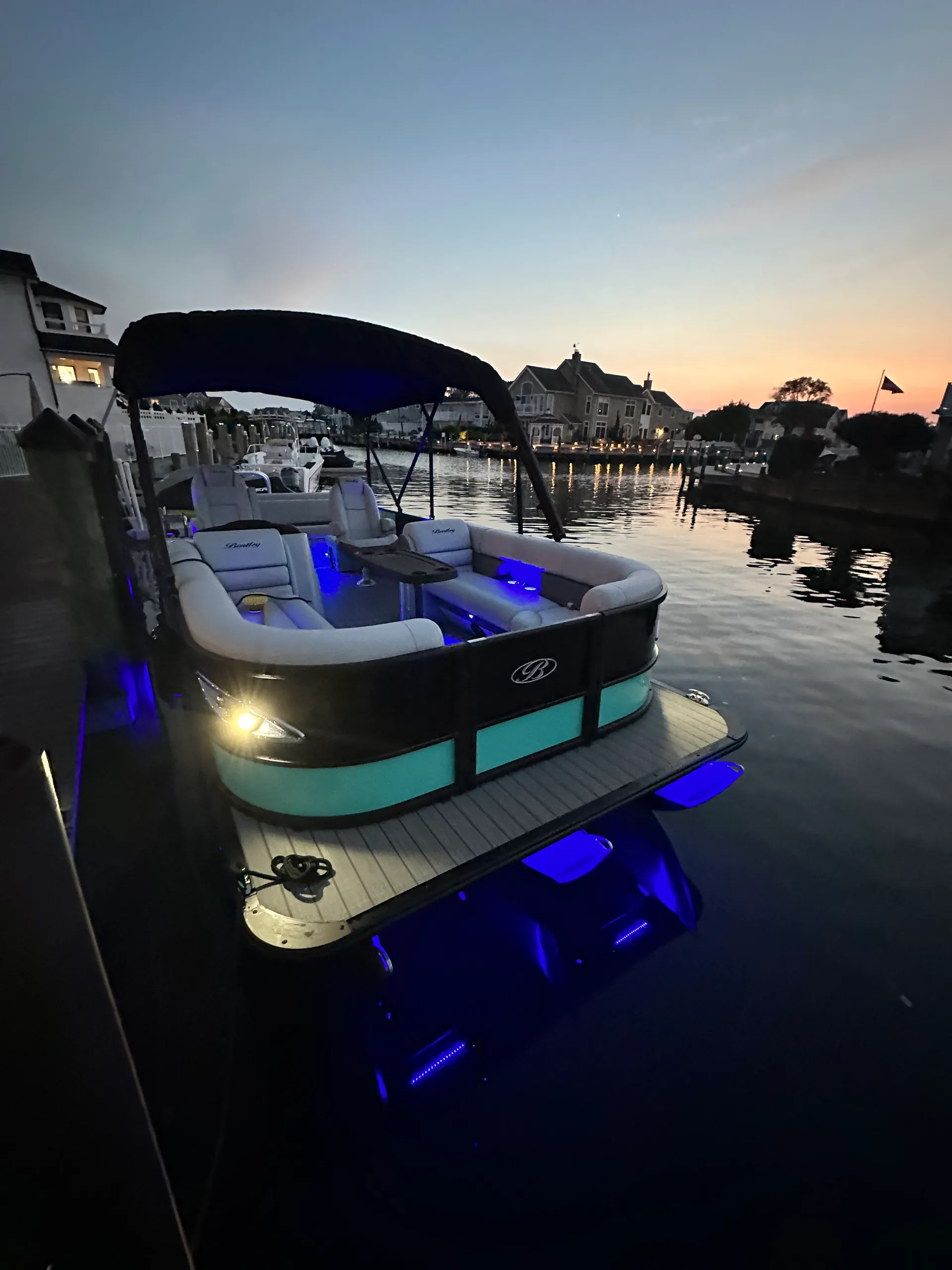 ENCORE BENTLEY ELITE 250 SWINGBACK DUAL CAPT in Lavallette, NJ — photo 2