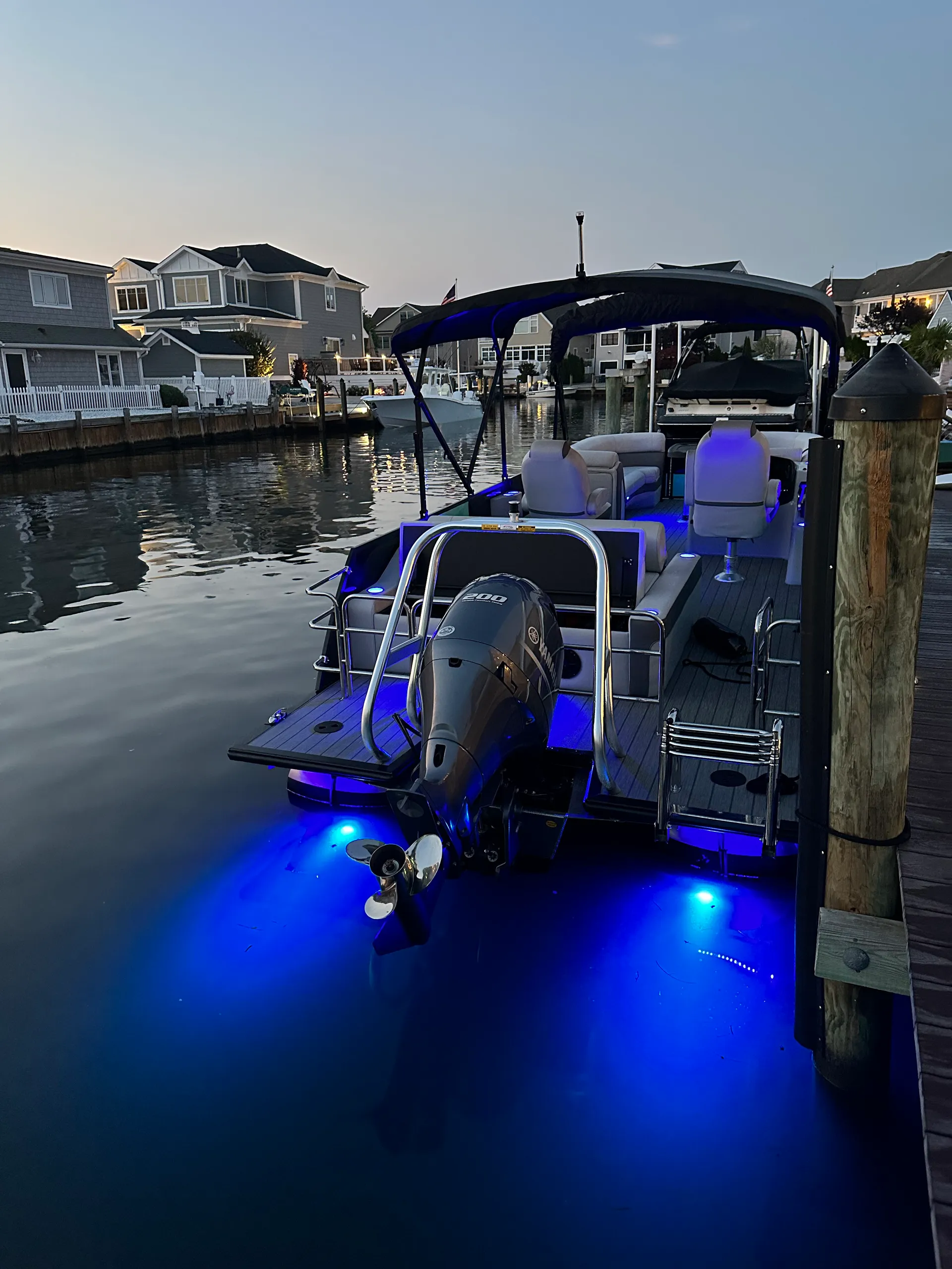 ENCORE BENTLEY ELITE 250 SWINGBACK DUAL CAPT in Lavallette, NJ — photo 3