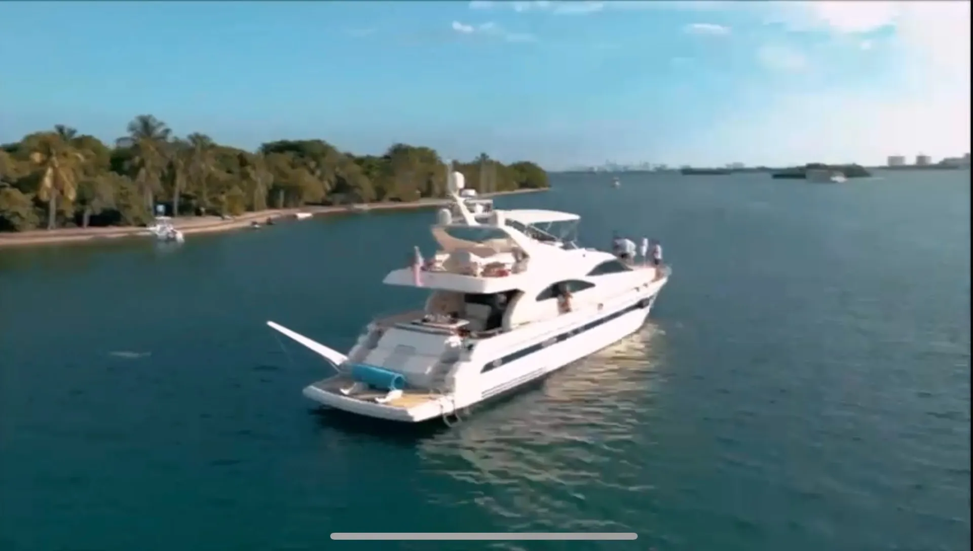 Galeon 470 Sky in Miami Beach, FL — photo 3