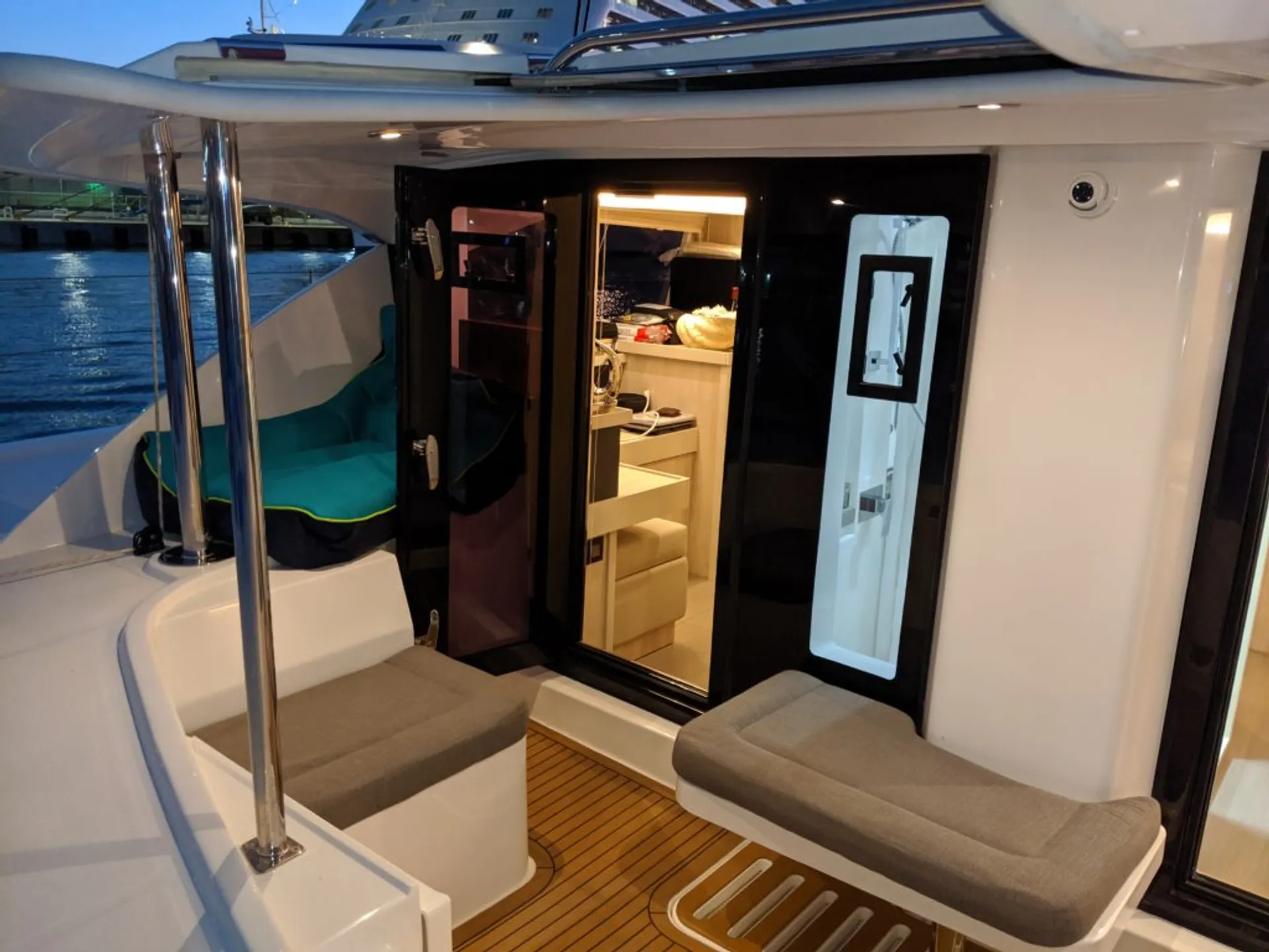58 leopard super luxury catamaran new 