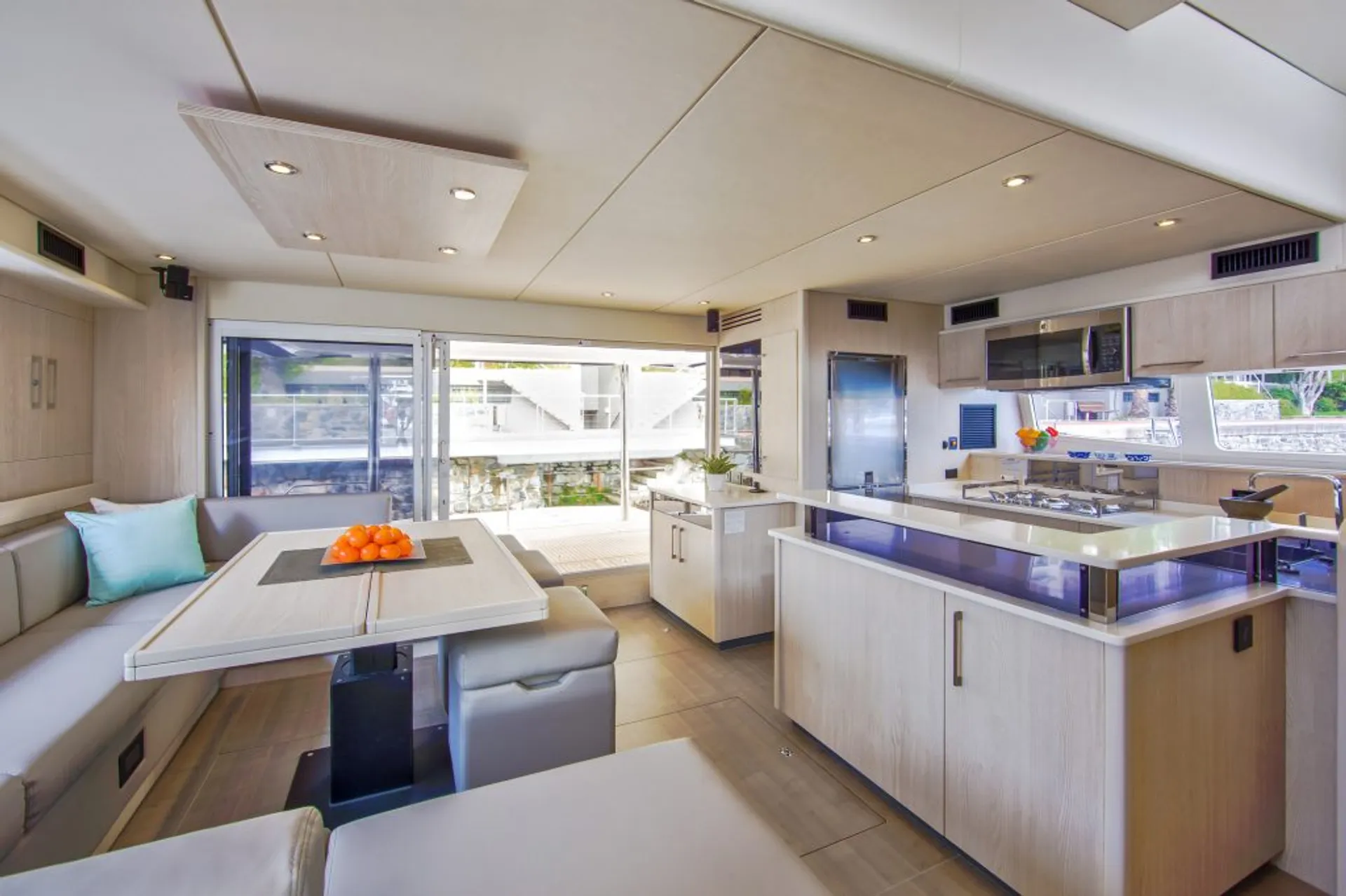 58 leopard super luxury catamaran new 
