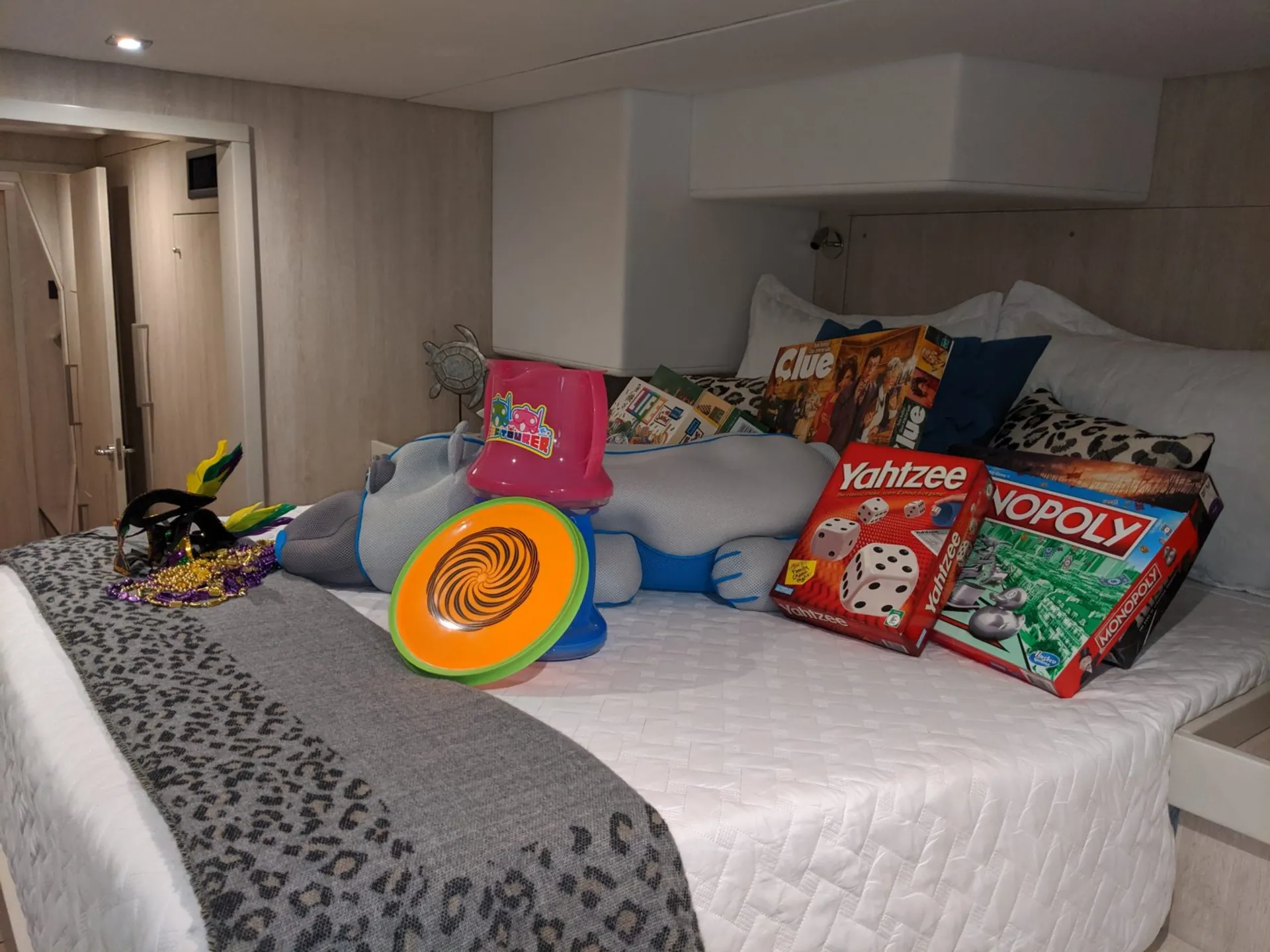 58 leopard super luxury catamaran new 