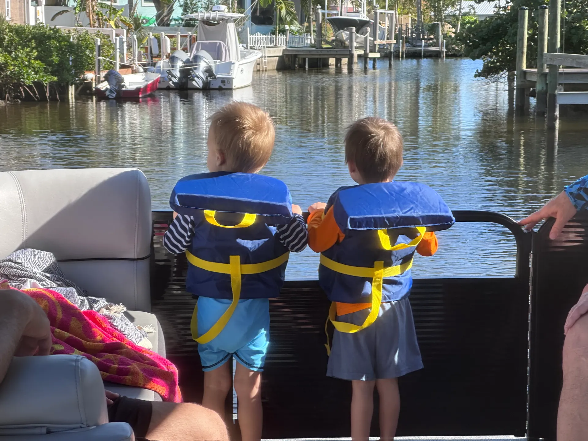 Naples:Keewaydin or Sunset -LUXURY service .All you need included!