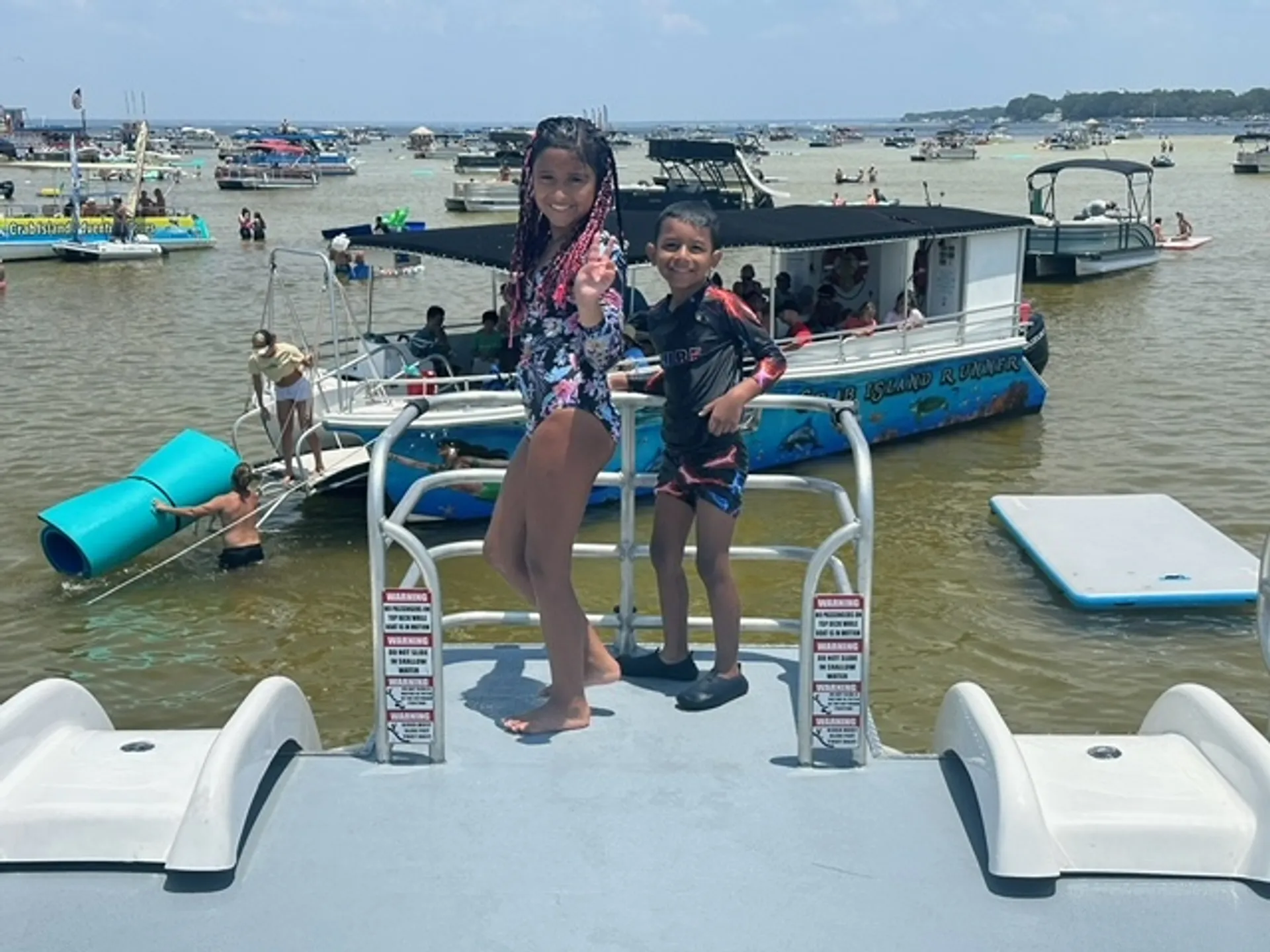 30’ X 10’ Double Decker Tritoon! Crab Island/Destin