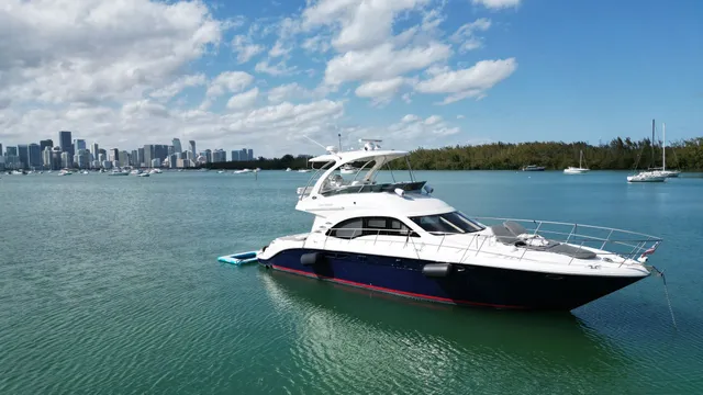 Rent a Sea Ray Boats flybridge in Miami Beach, FL near me