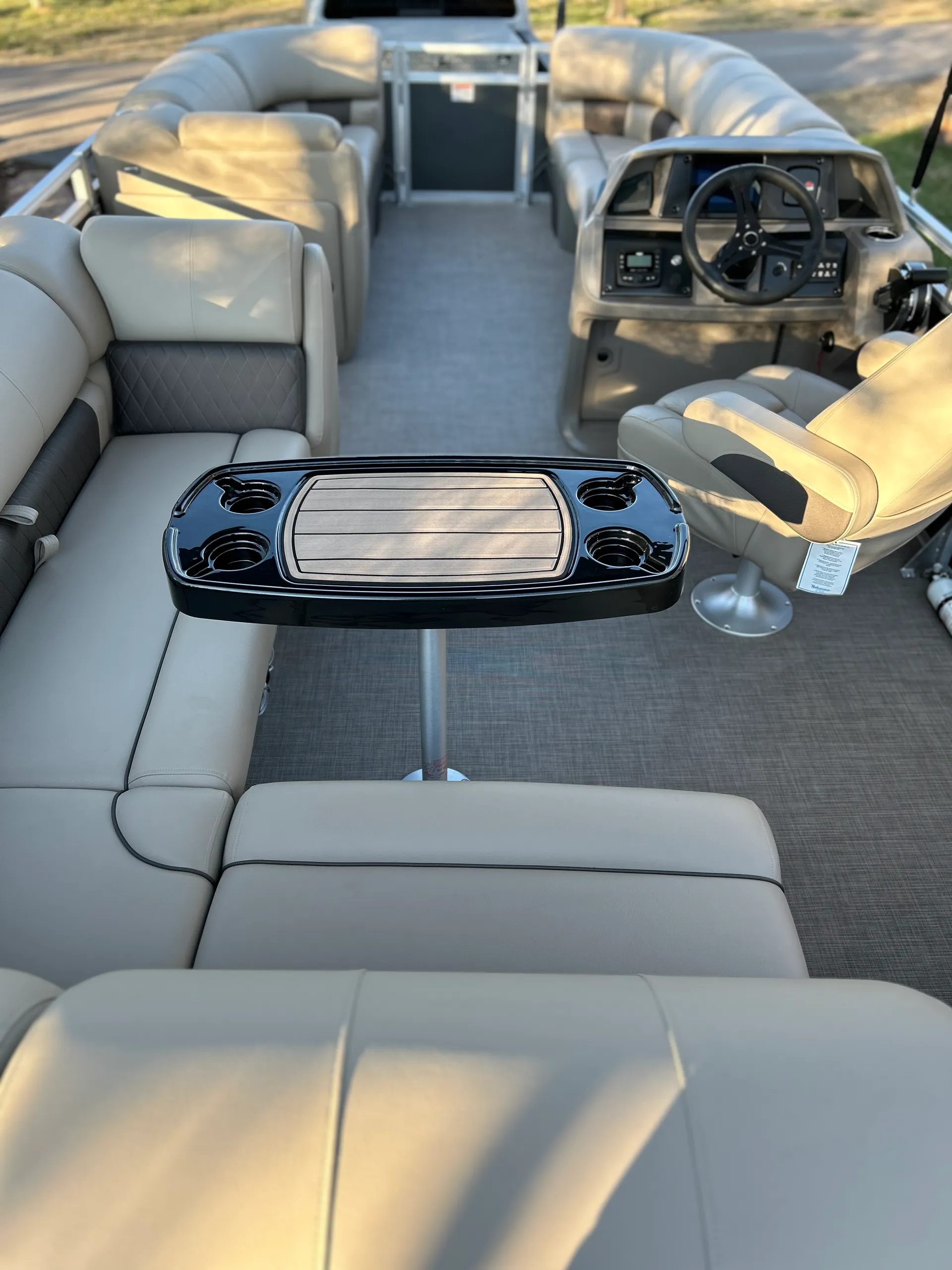 Lou’s Toons LLC. 2024 Sun Tracker.