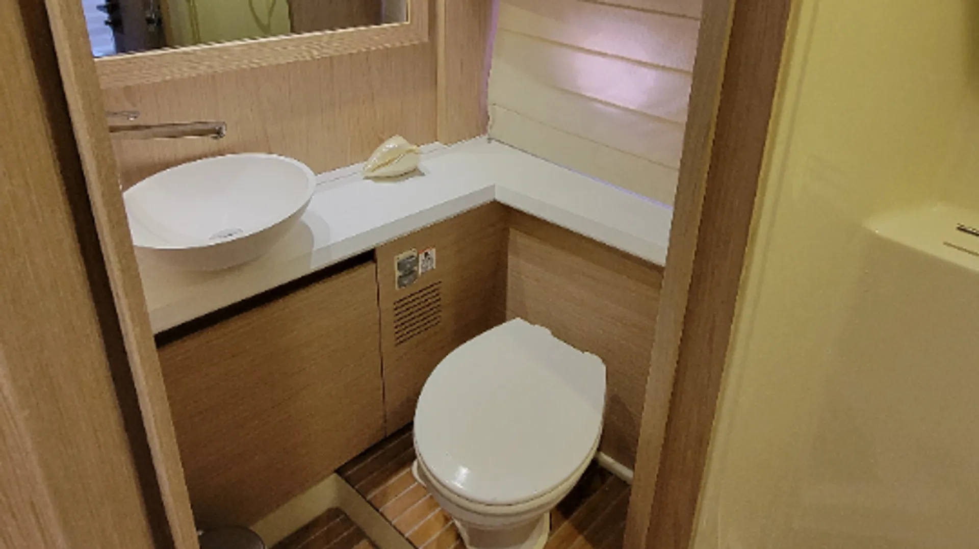 Beneteau Charter with Paddleboards, A/C Cabin & Sandbar Fun