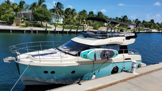 Rent a Beneteau USA motor yacht in Fort Lauderdale, FL near me